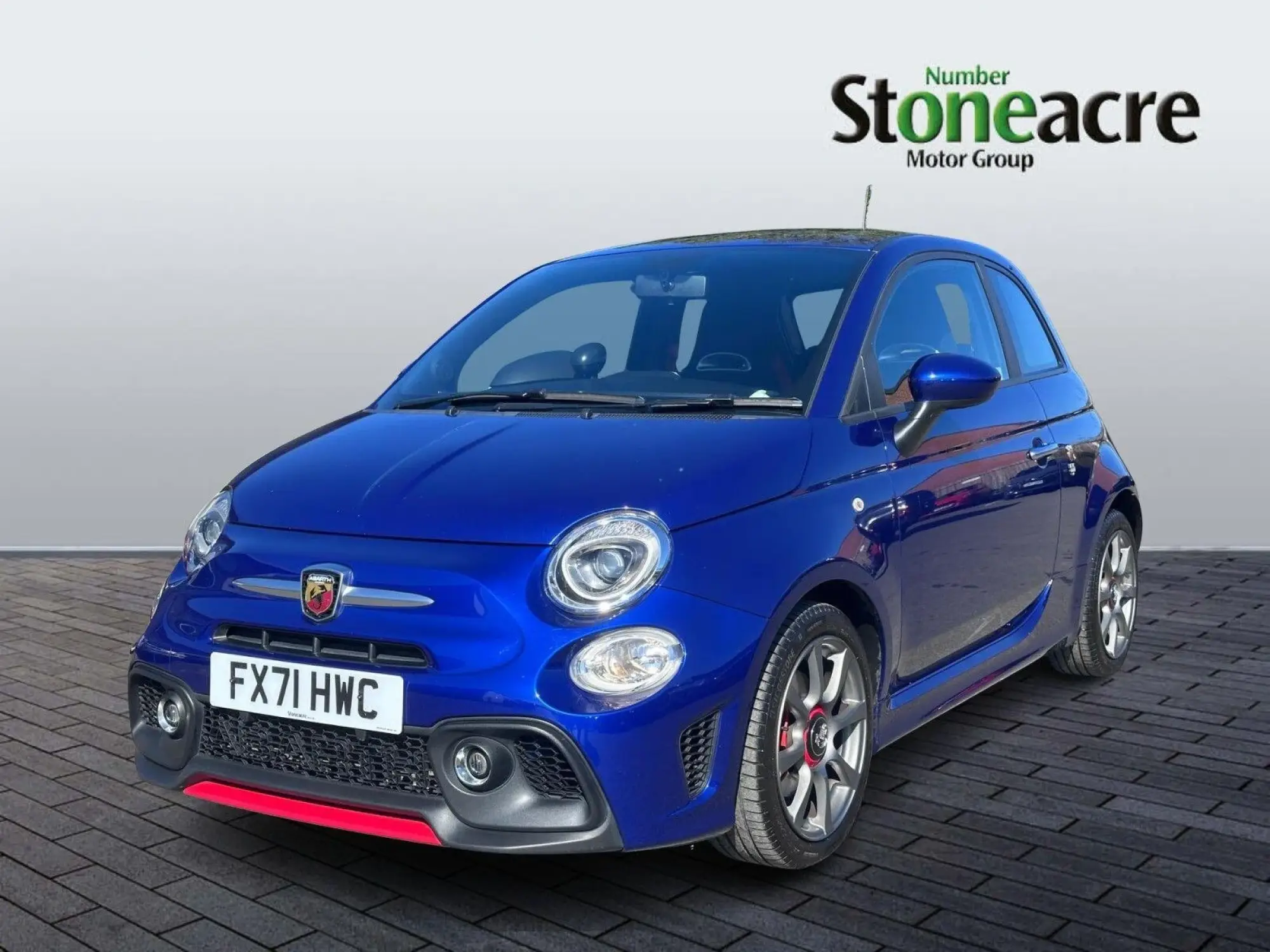 Abarth 595 1.4 T-Jet 145 3dr FX71HWC Image 3