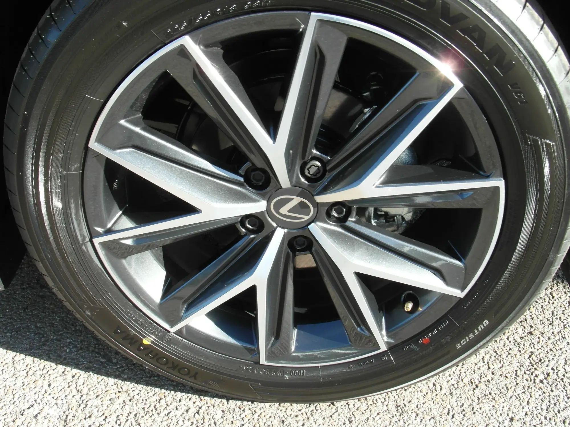 Lexus LBX Image 36 Lexus LBX Image 36