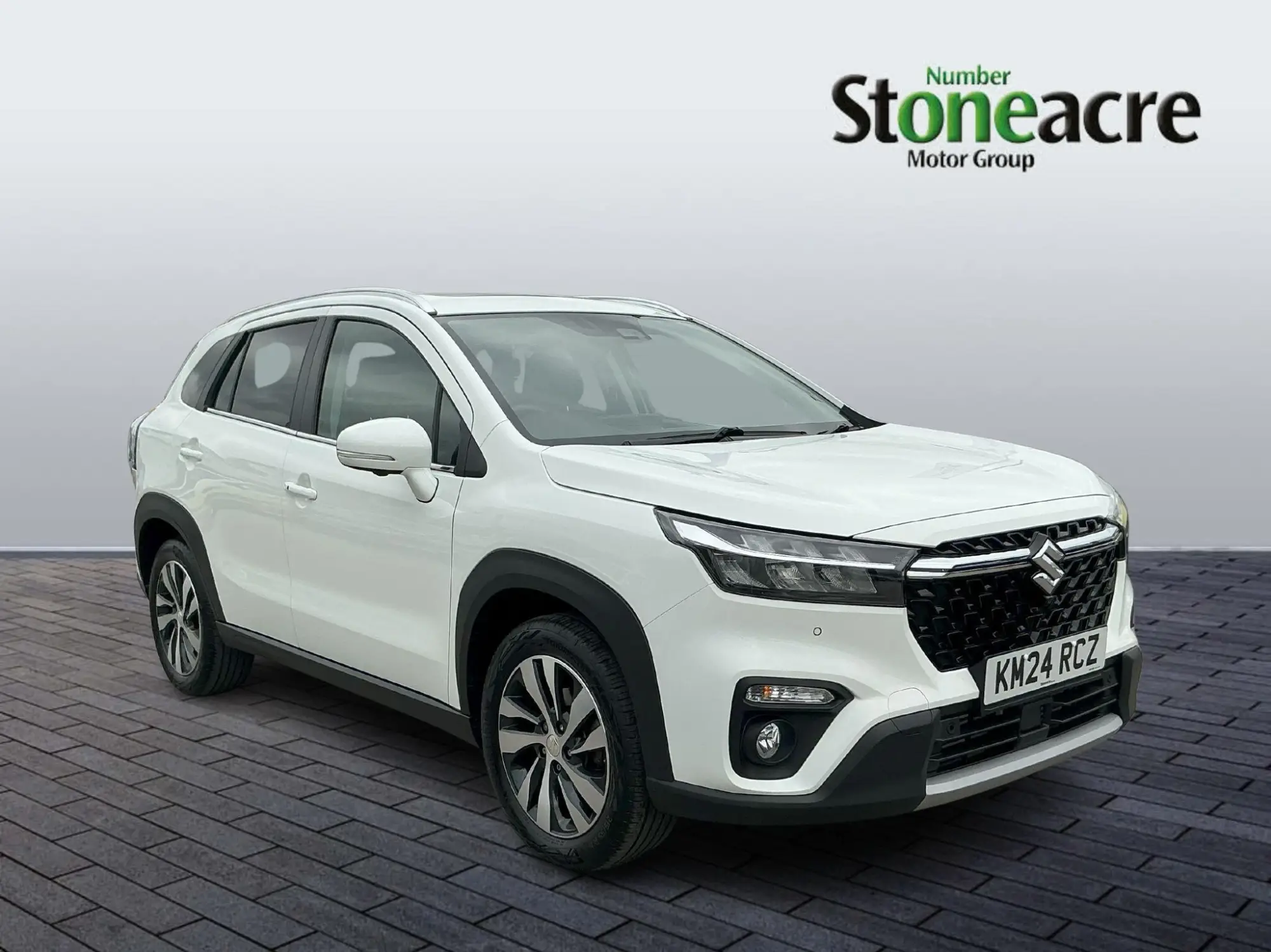Suzuki S-Cross Image 1