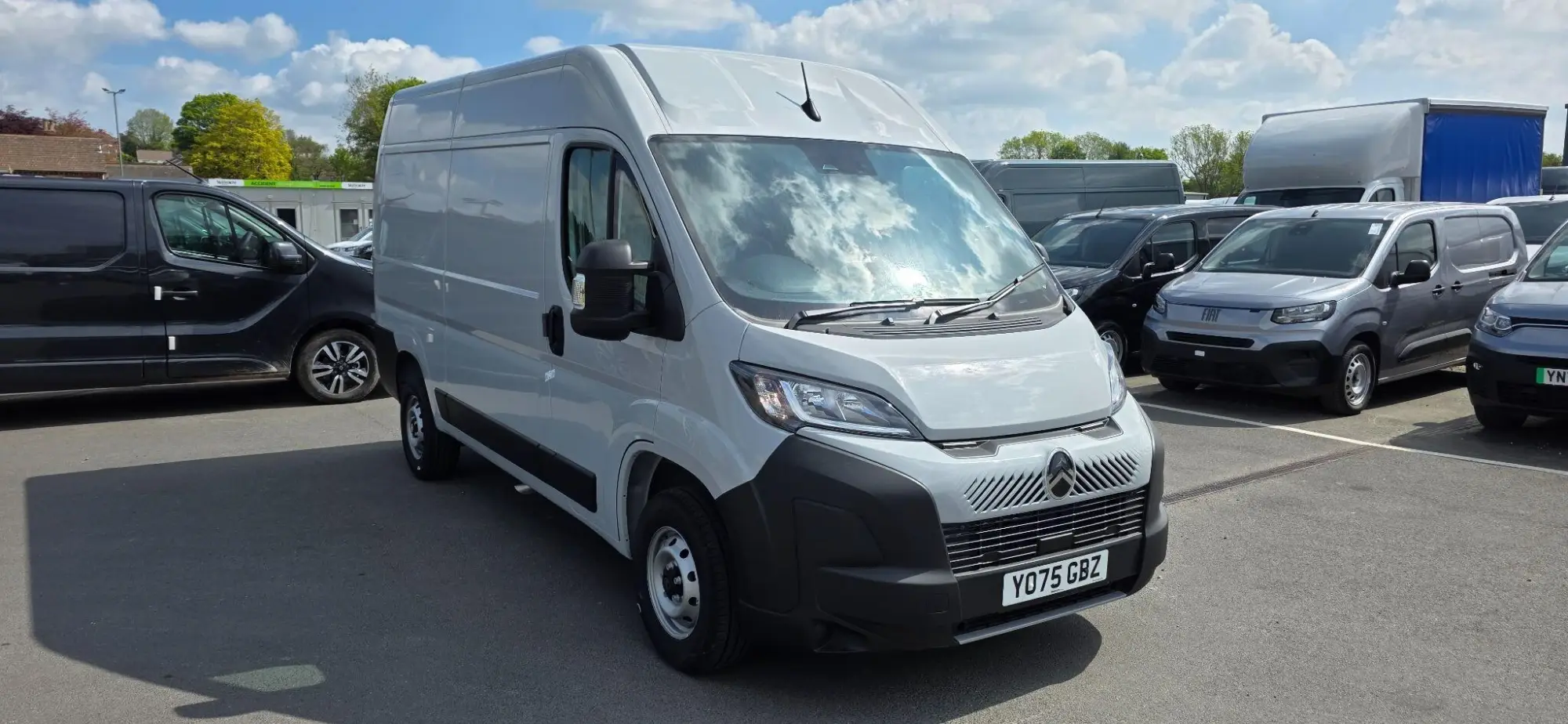 Citroen Relay 2.2 BlueHDi 35 Enterprise L2 H2 Euro 6 (s/s) 5dr YO75GBZ Image 1