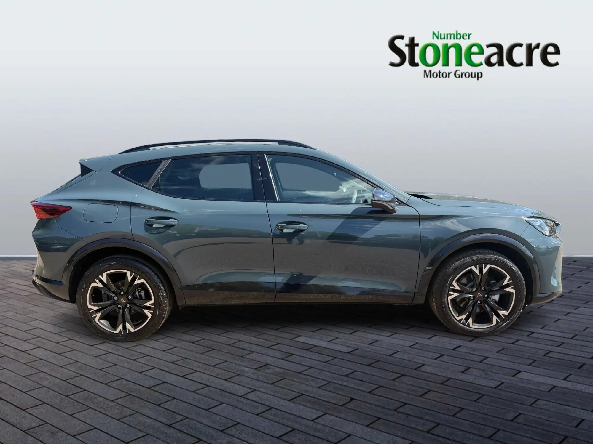 CUPRA Formentor 1.5 eHybrid 25.8kWh V1 DSG Euro 6 (s/s) 5dr AK26FEF Image 2