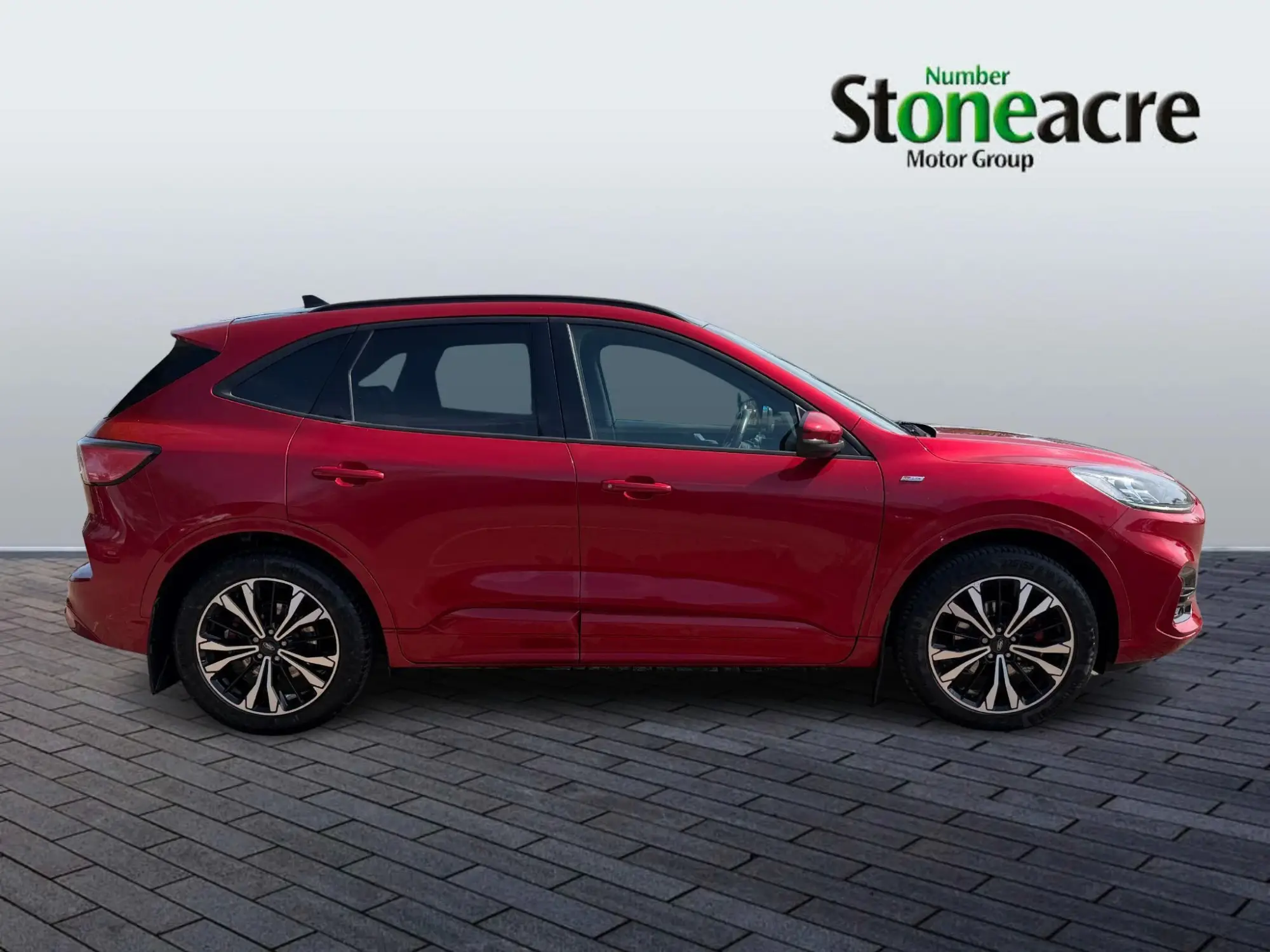 Ford Kuga Image 2