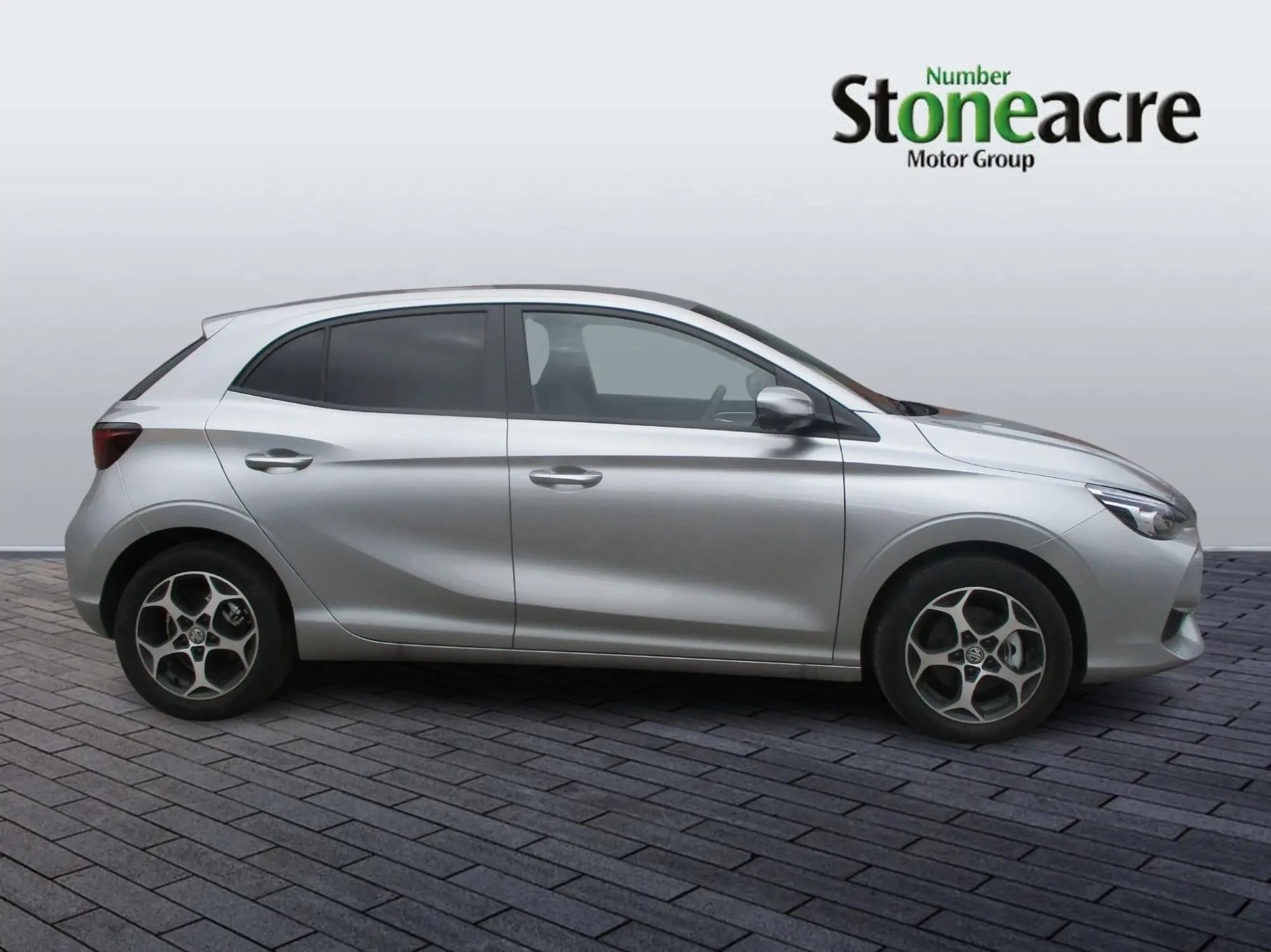 MG 3 Hybrid+ 1.5 Hybrid+ Trophy Auto Euro 6 (s/s) 5dr FG26UGP Image 2