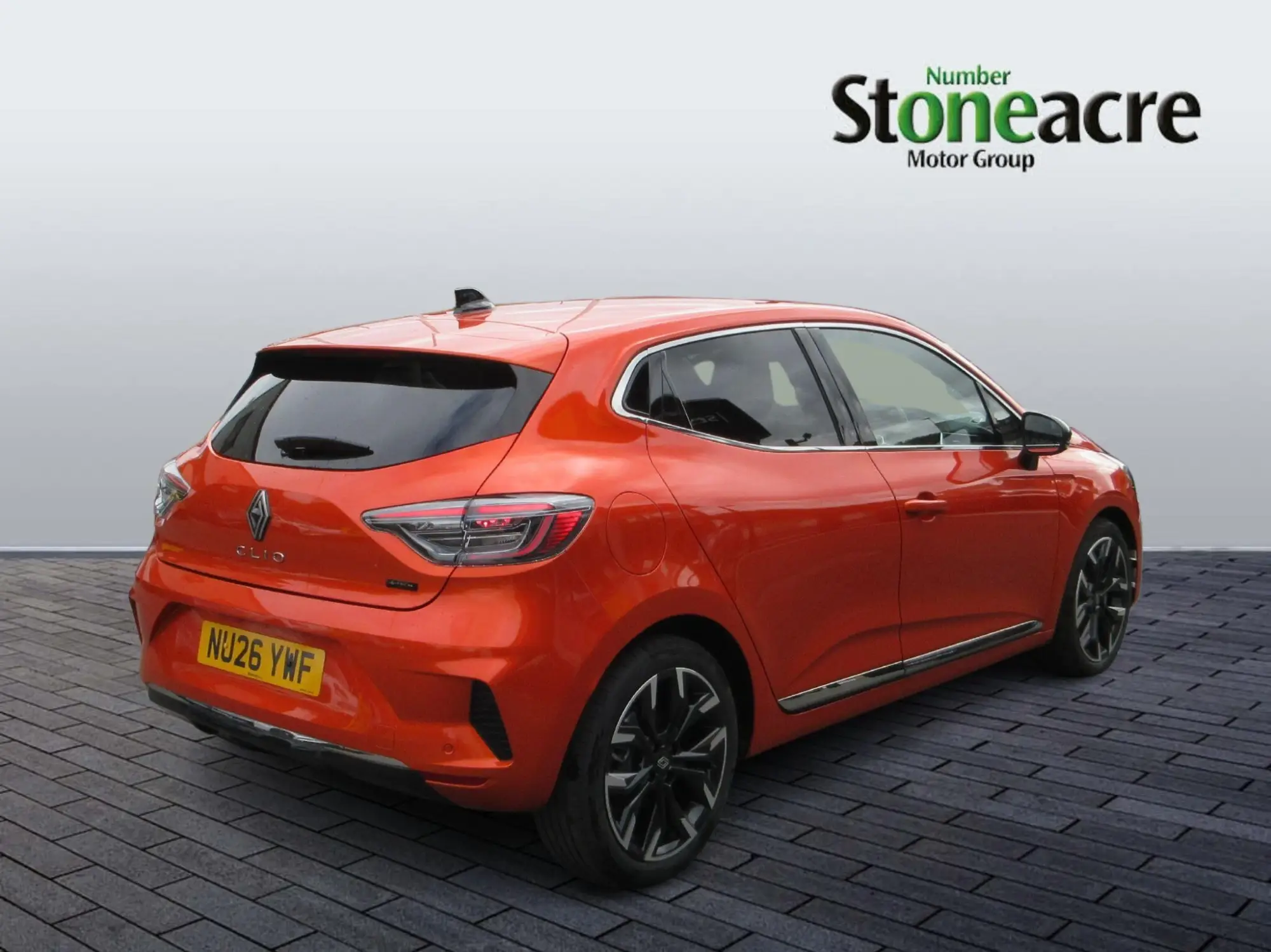 Renault Clio E-Tech 1.6 E-TECH techno Auto Euro 6 (s/s) 5dr NU26YWF Image 3