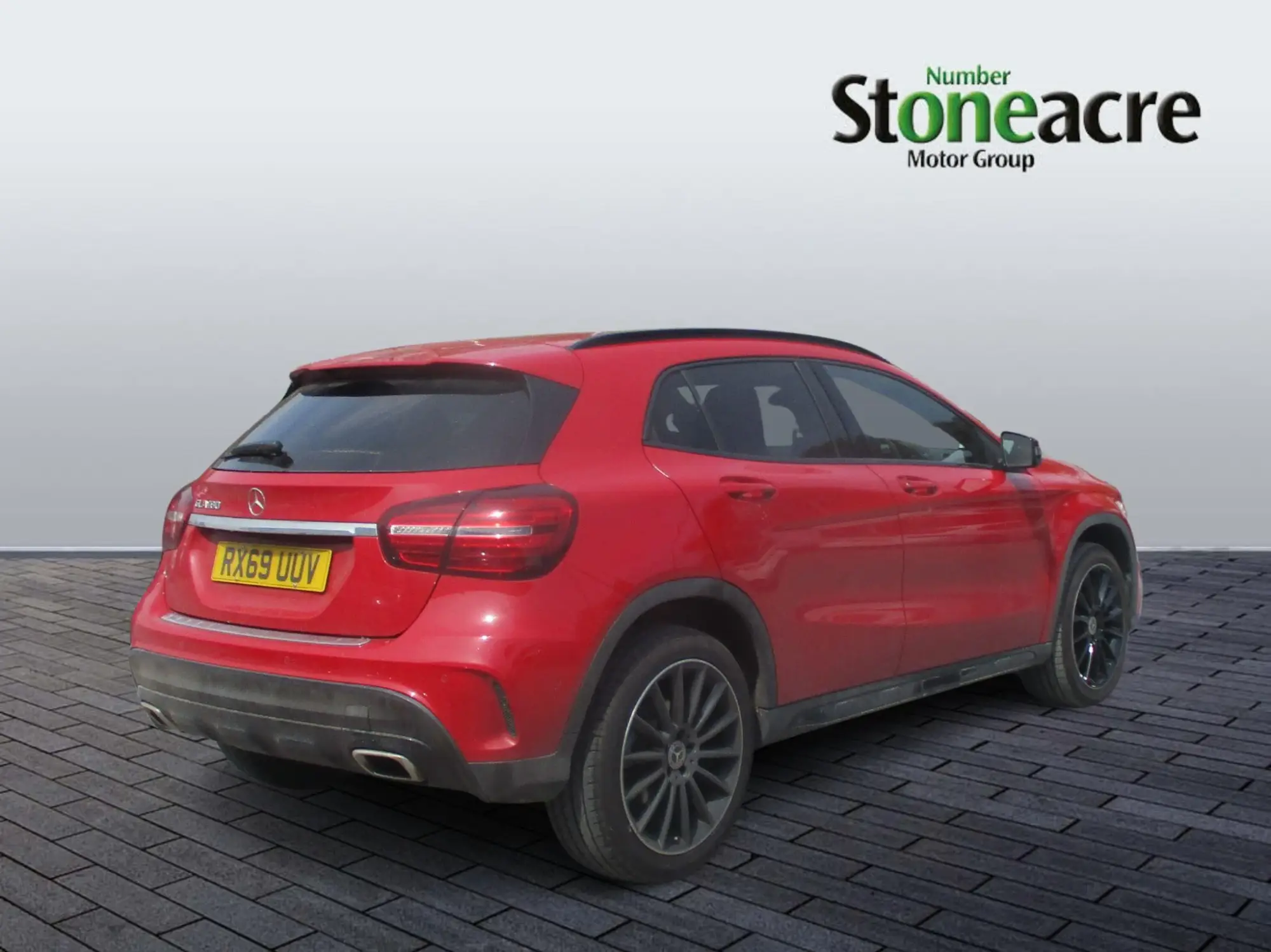 Mercedes-Benz GLA 1.6 GLA180 AMG Line Edition 7G-DCT Euro 6 (s/s) 5dr RX69UUV Image 3