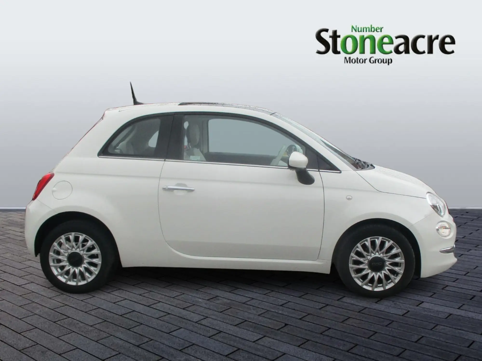 Fiat 500 Image 2