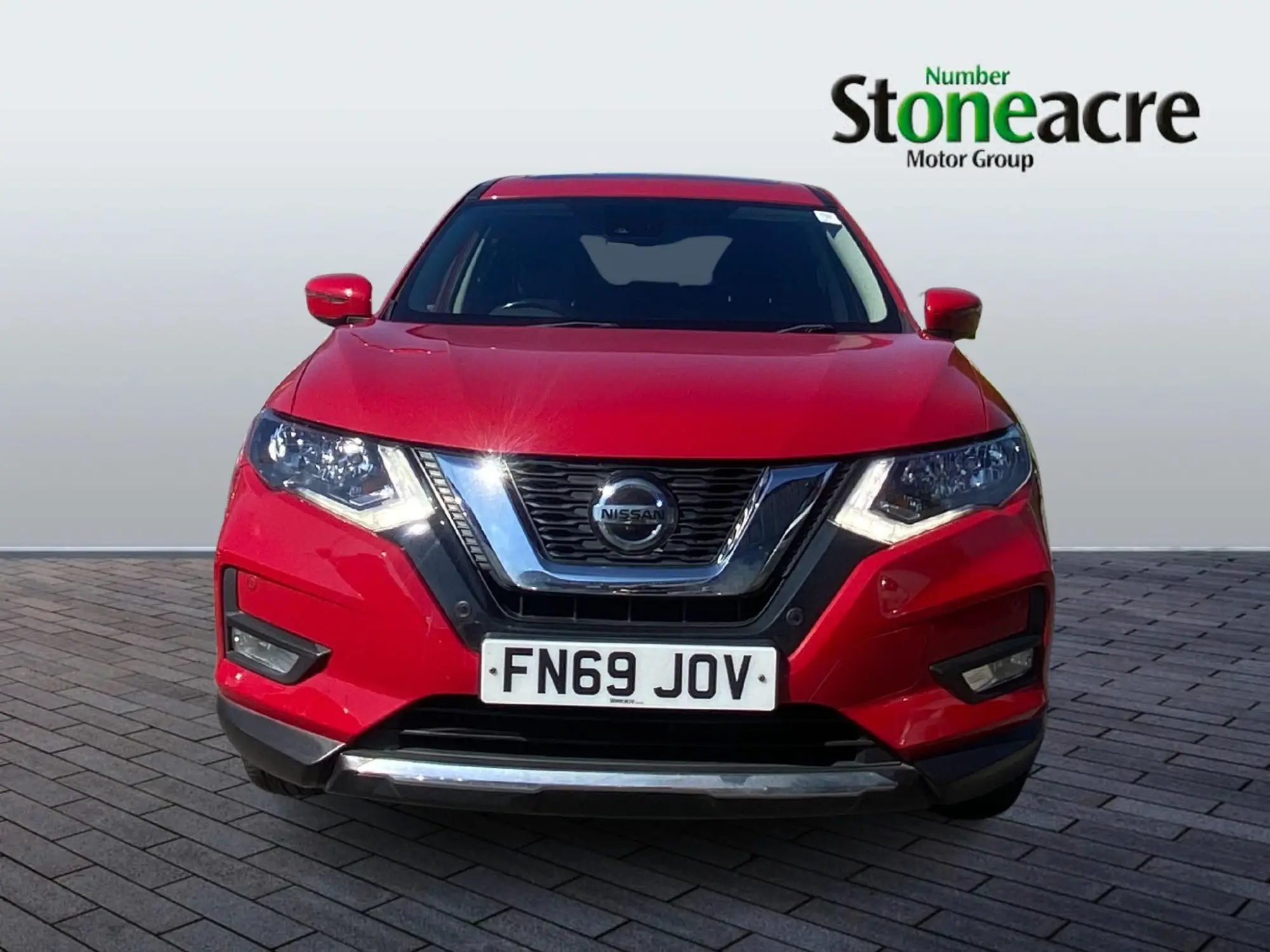 Nissan X-Trail Image 2