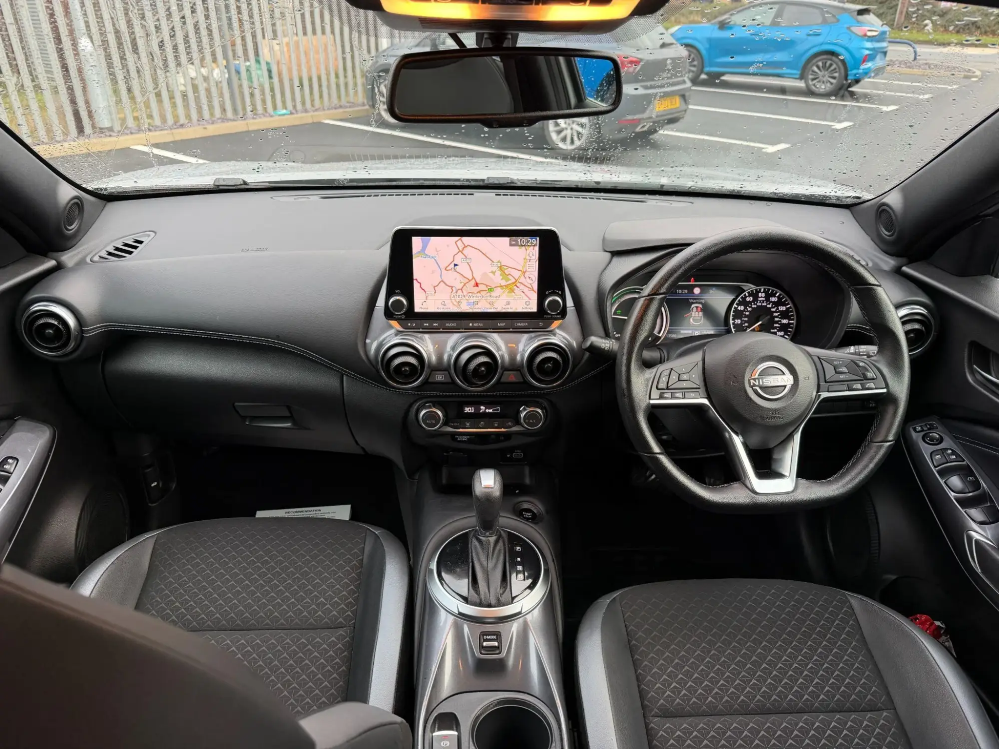 Nissan Juke Hybrid Image 12 Nissan Juke Hybrid Image 12
