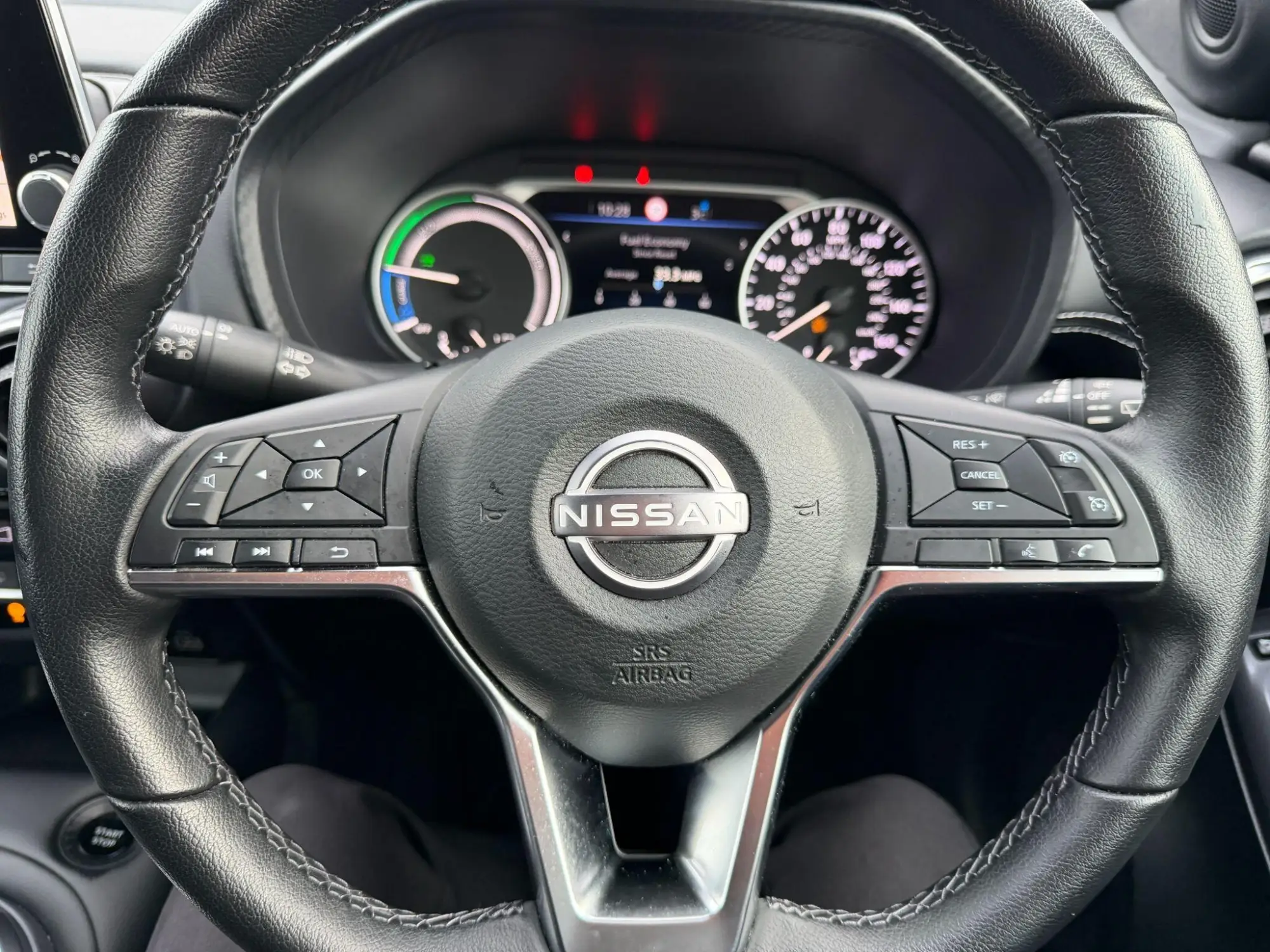 Nissan Juke Hybrid Image 13 Nissan Juke Hybrid Image 13
