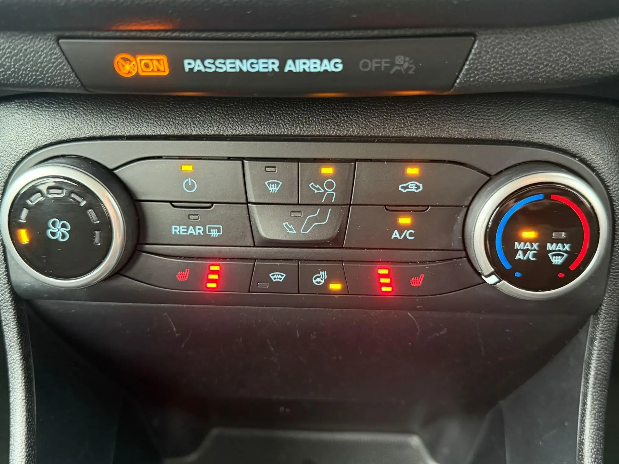 Ford Fiesta Image 21