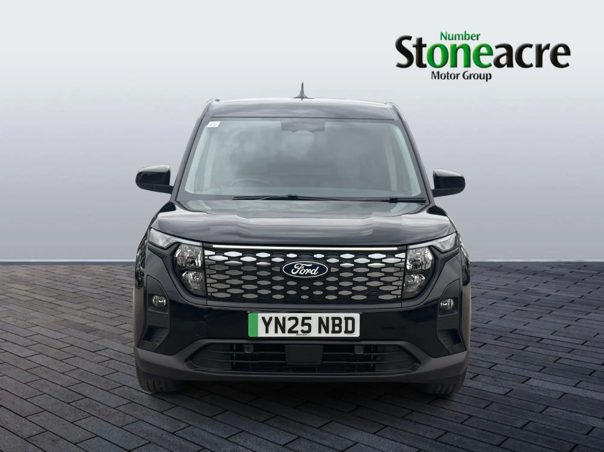 Ford E-Transit Courier 43kWh Limited Auto SWB 5dr YN25NBD Image 2