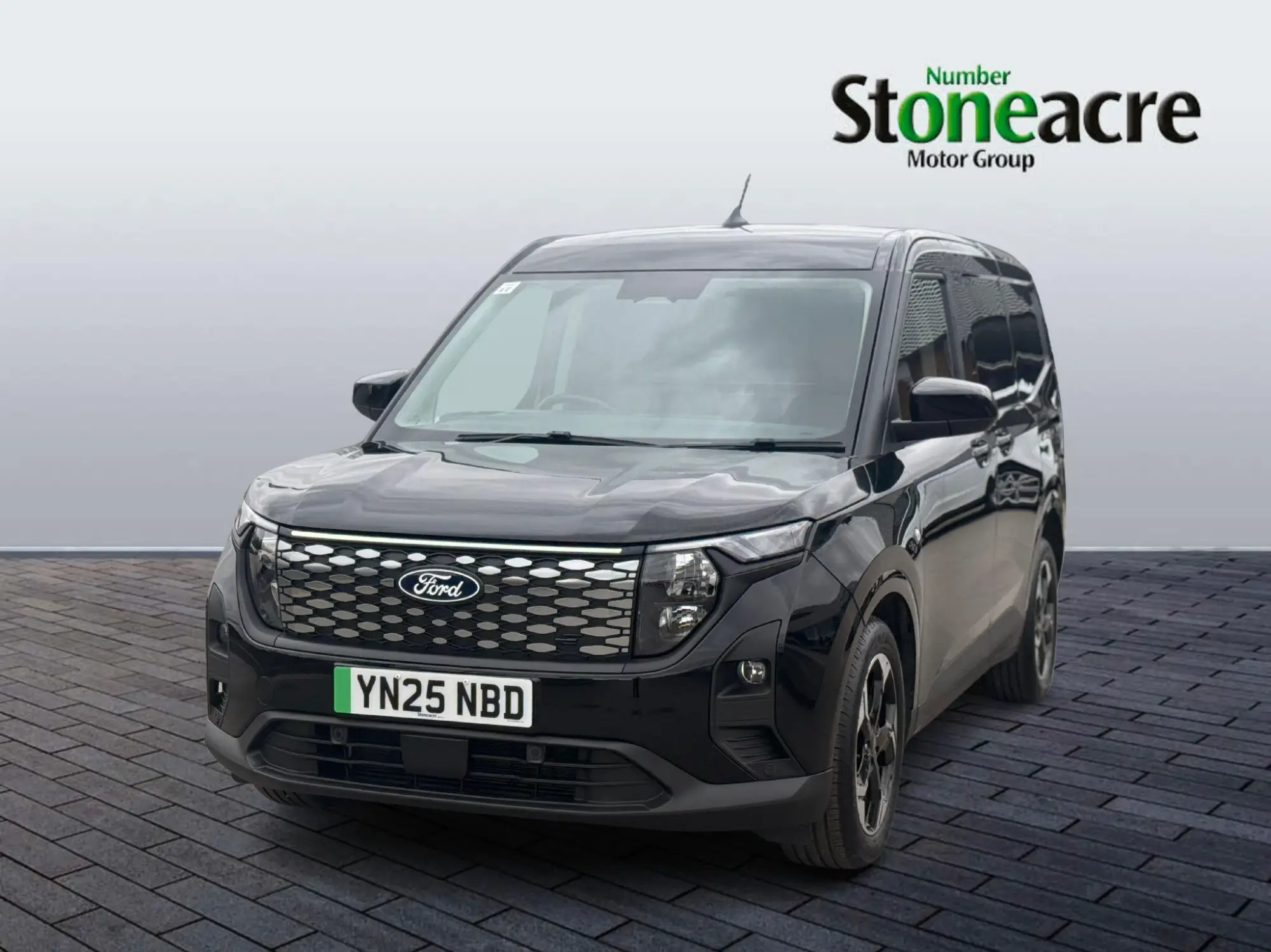 Ford E-Transit Courier 43kWh Limited Auto SWB 5dr YN25NBD Image 3