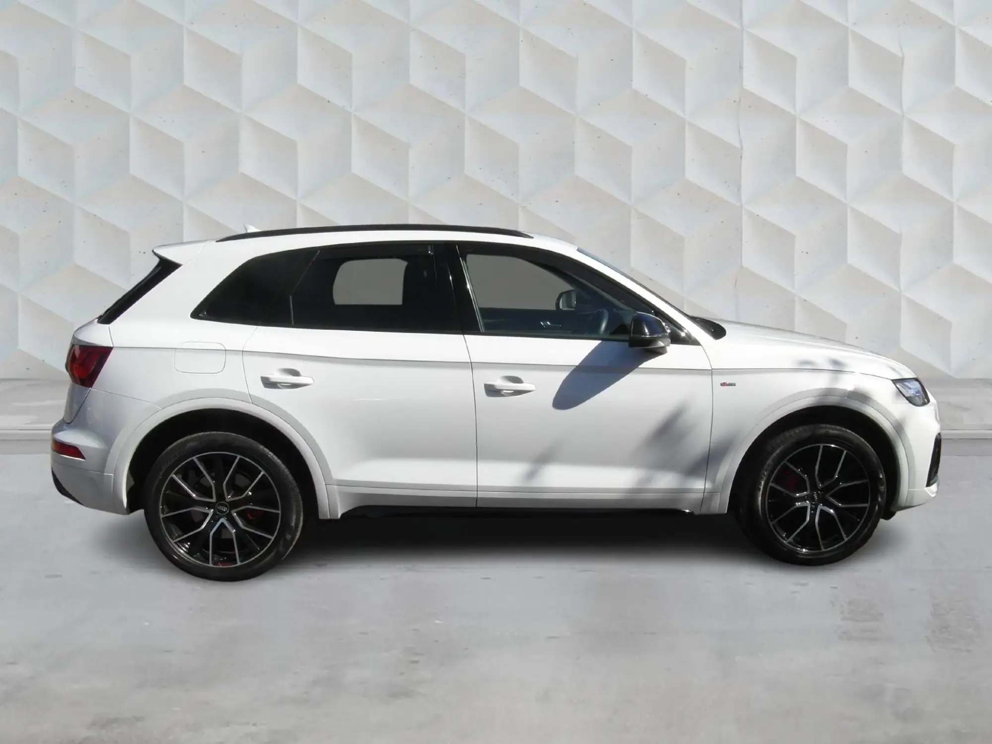 Audi Q5 Image 6