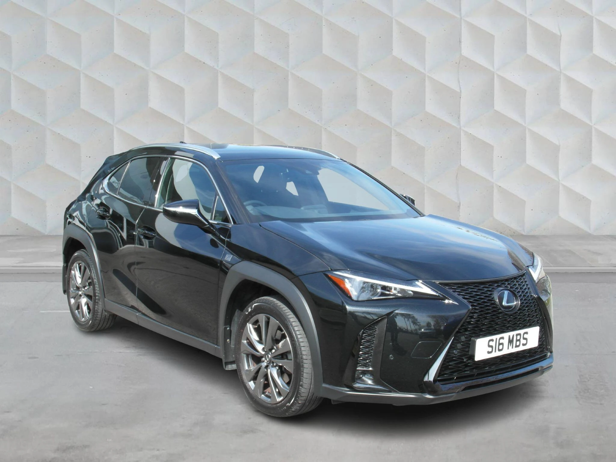 Lexus UX Self-Charging Hybrid