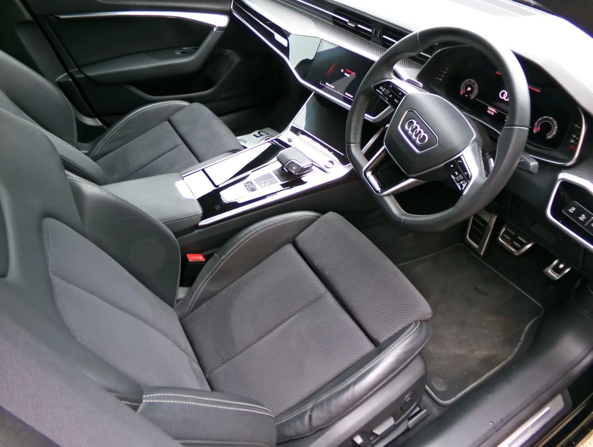 Audi A7 Image 11