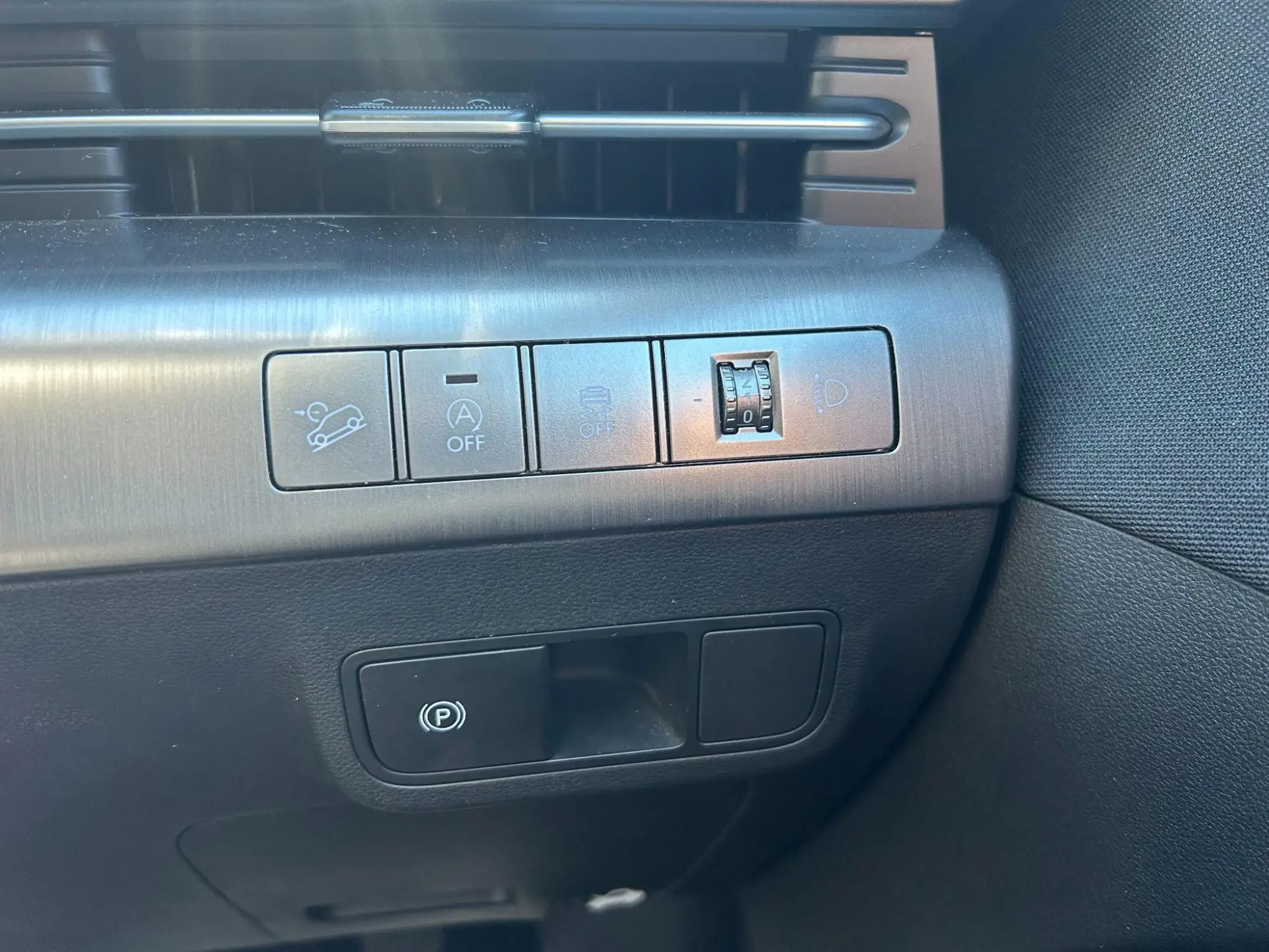 Hyundai KONA Image 19