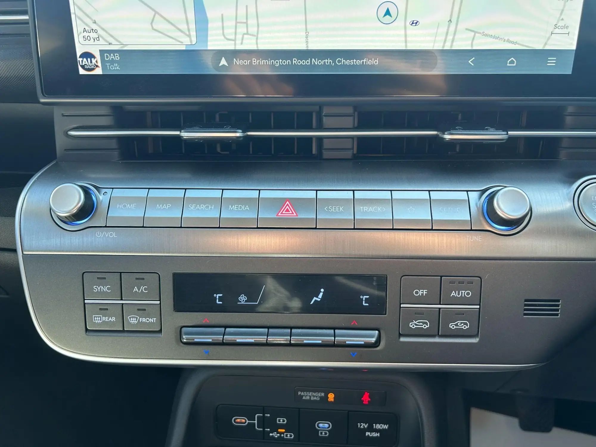 Hyundai KONA Image 25