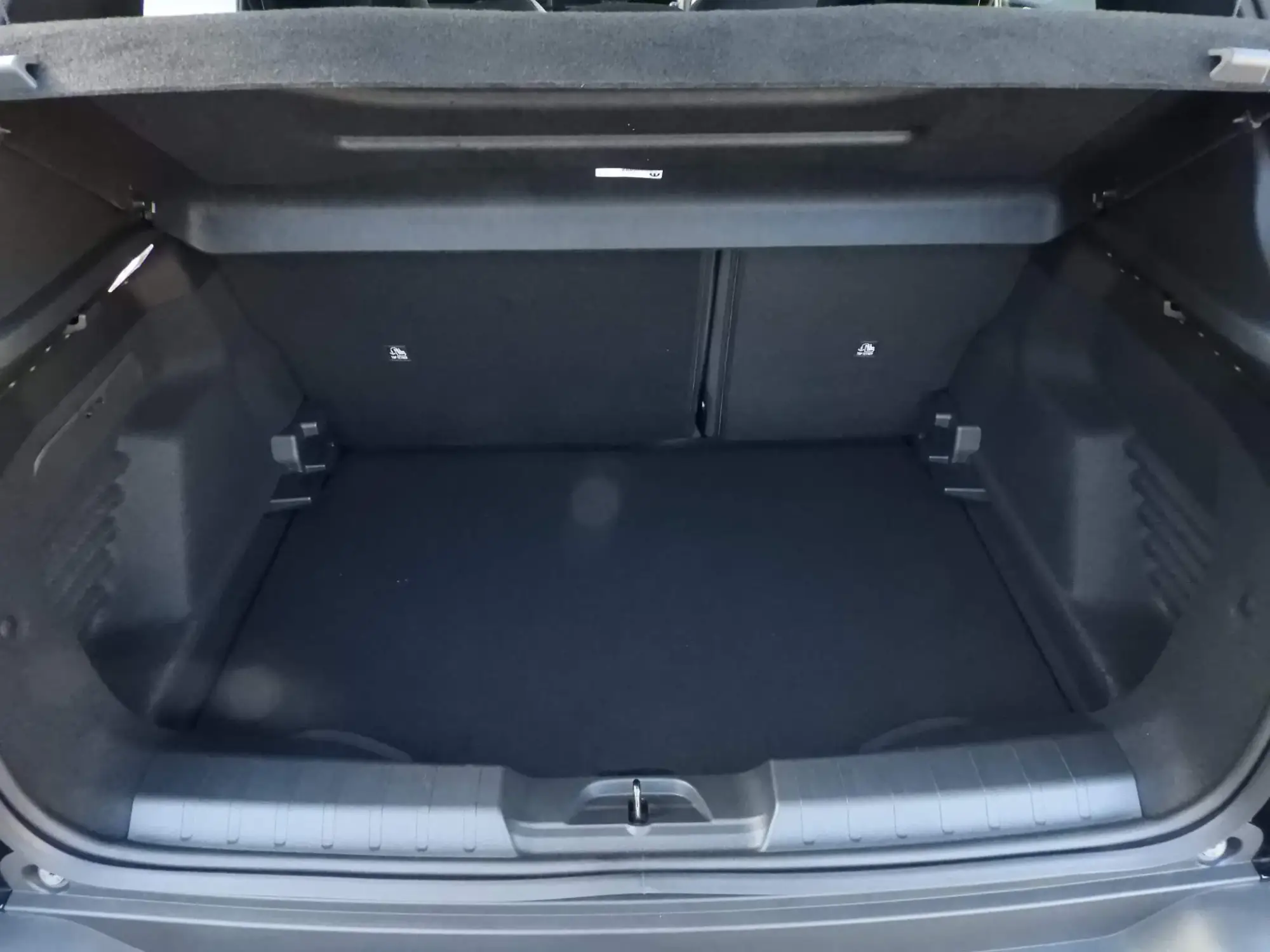 Jeep Avenger Full-Electric Image 28