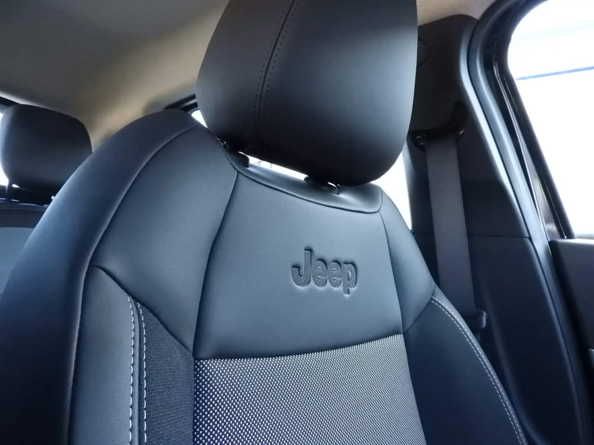 Jeep Avenger Full-Electric Image 31