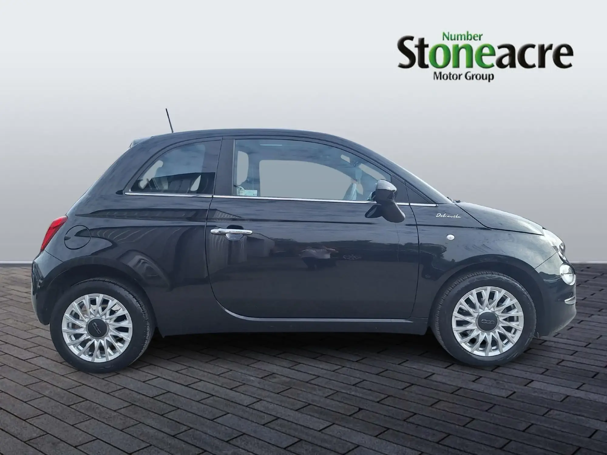 Fiat 500 1.0 Mild Hybrid Dolcevita [Part Leather] 3dr YP23UOY Image 2