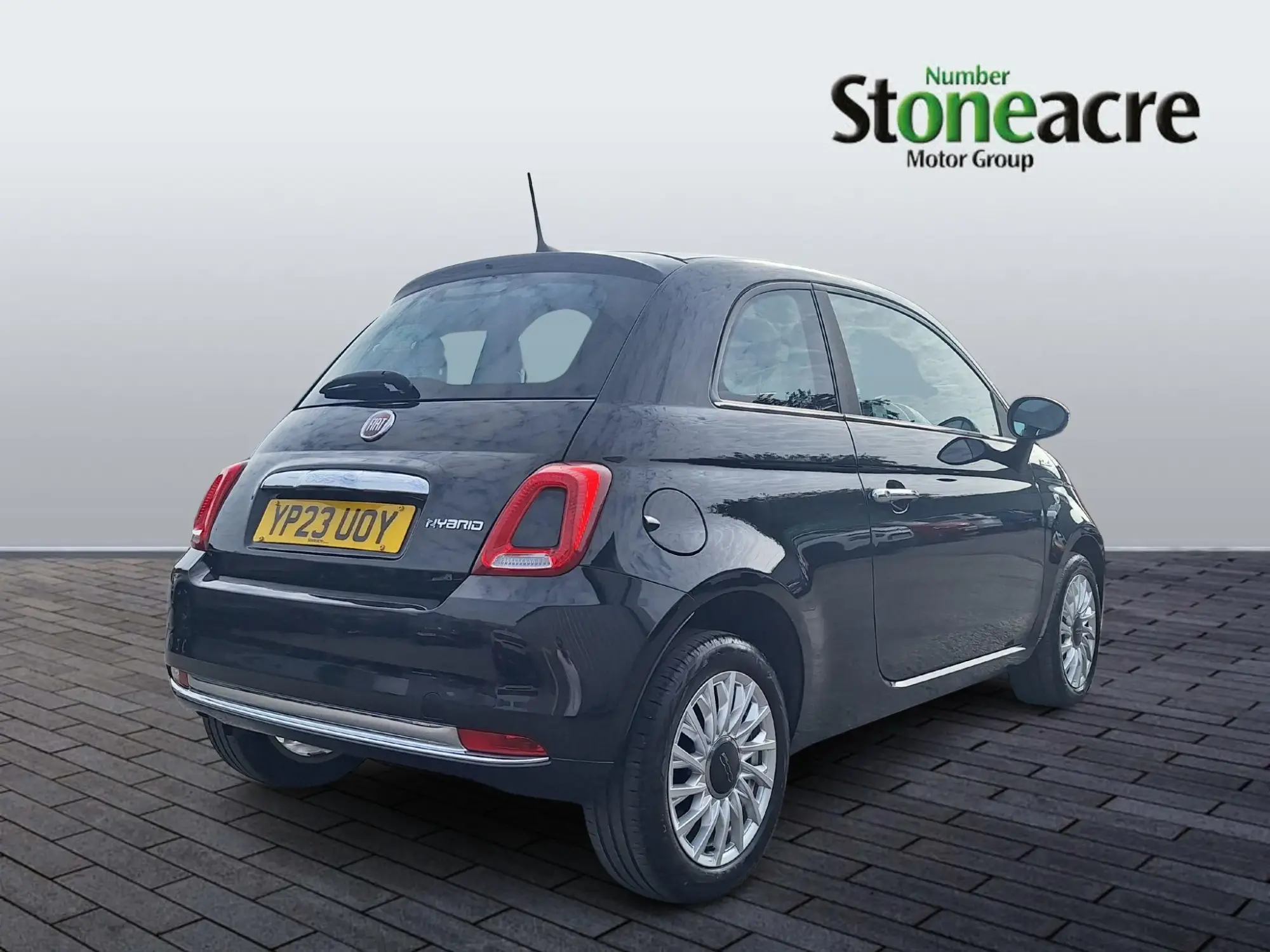Fiat 500 1.0 Mild Hybrid Dolcevita [Part Leather] 3dr YP23UOY Image 3