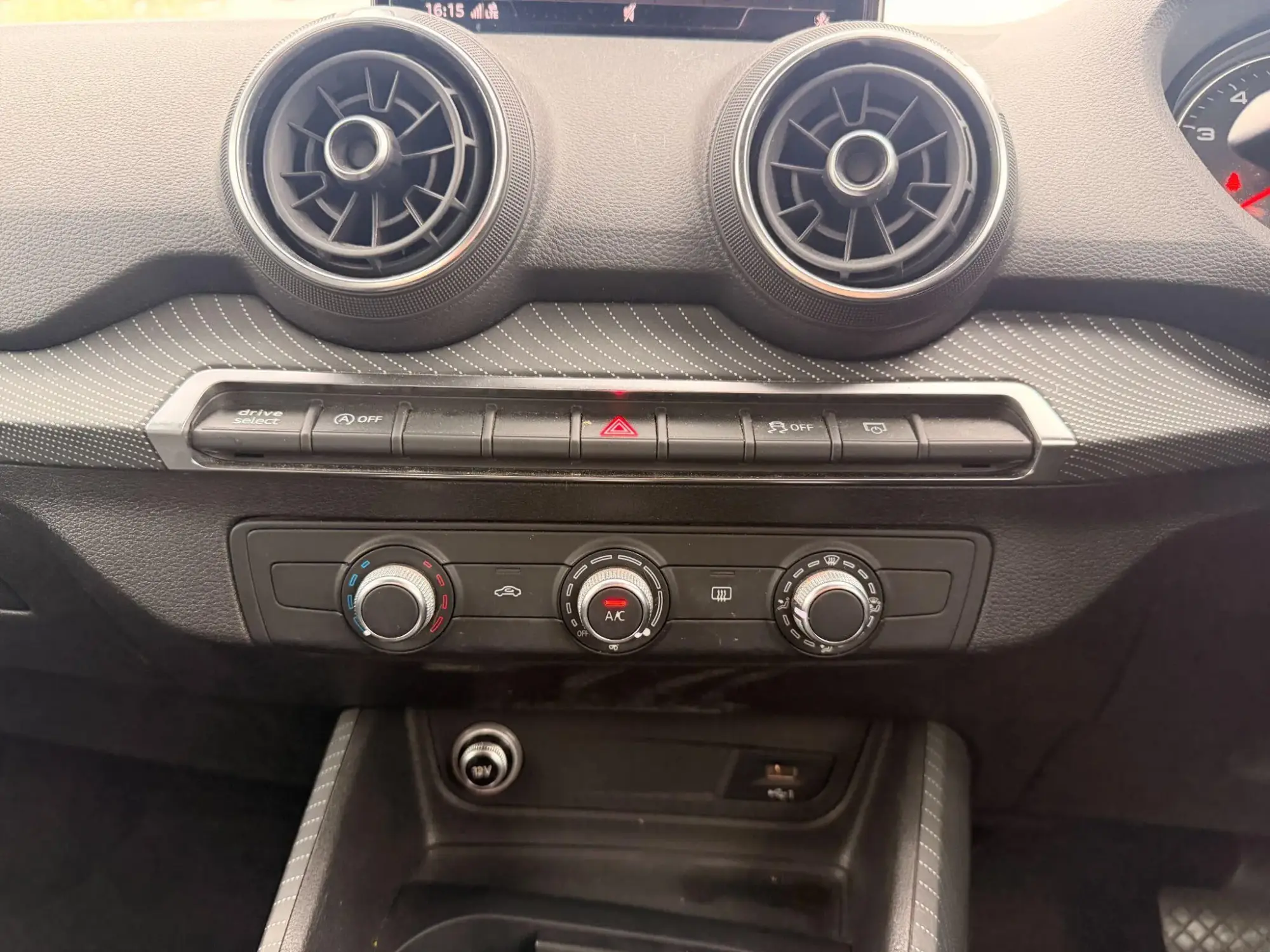 Audi Q2 Image 17 Audi Q2 Image 17