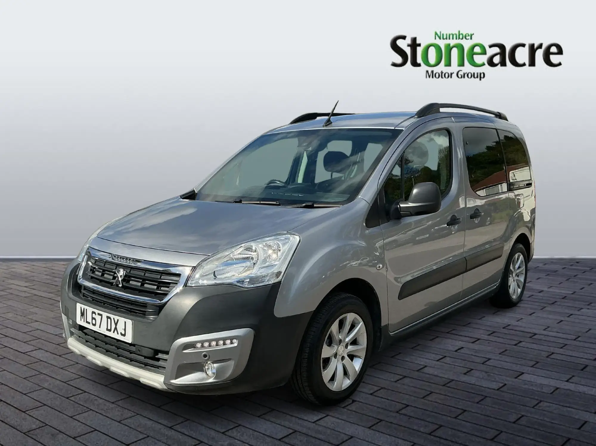 Peugeot Partner Tepee Image 3