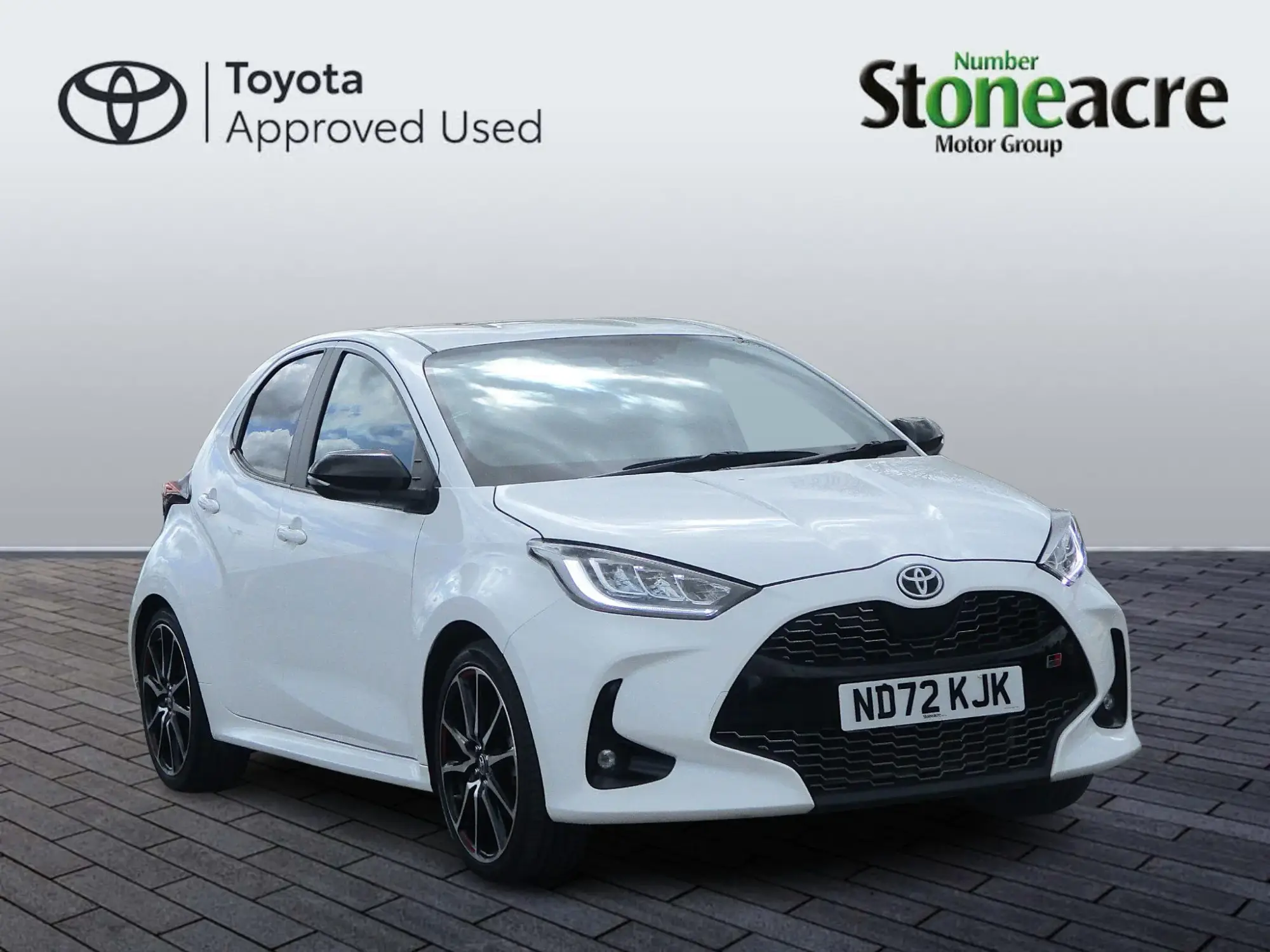 Toyota Yaris Image 1