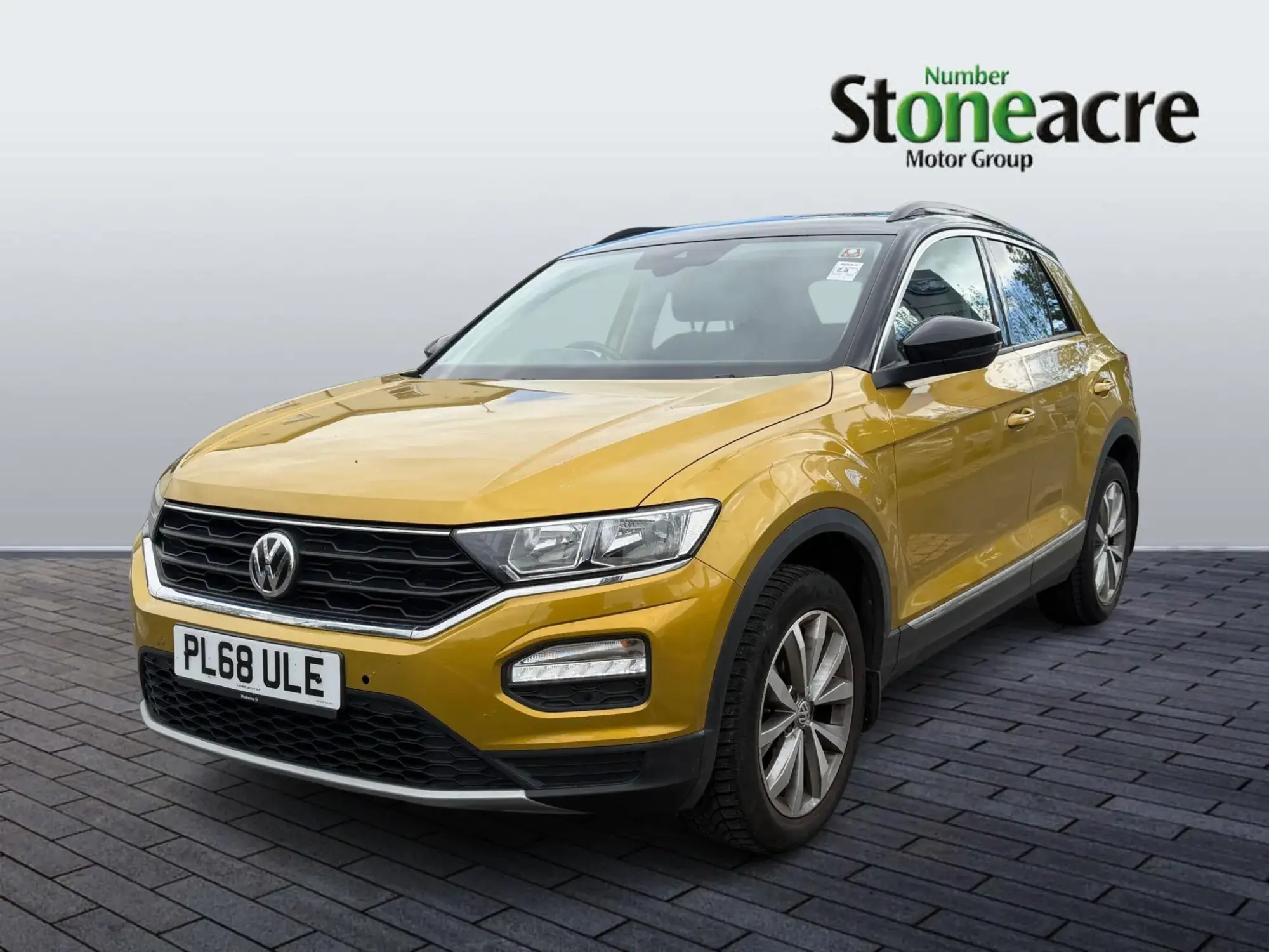 Volkswagen T-Roc Image 3