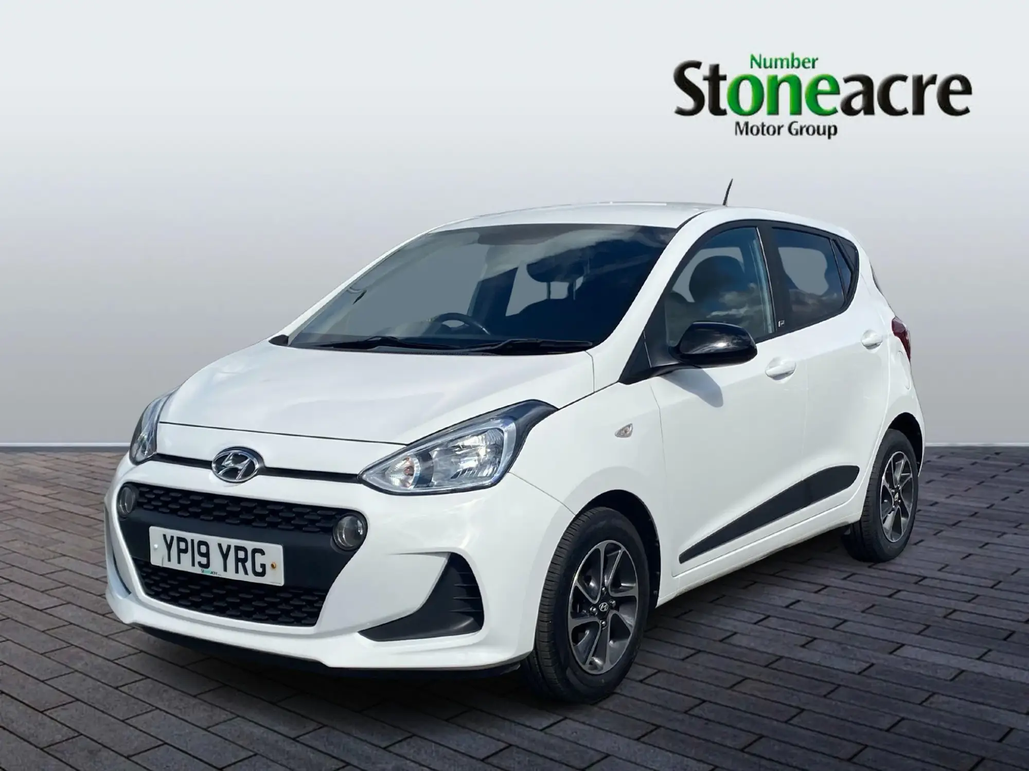 Hyundai i10 Image 3