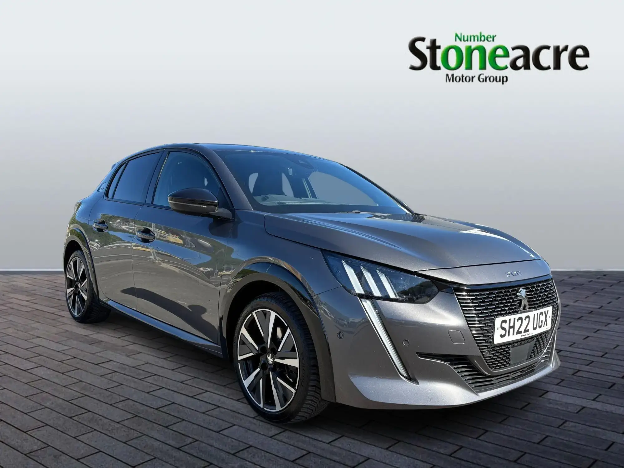 Peugeot 208 Image 1