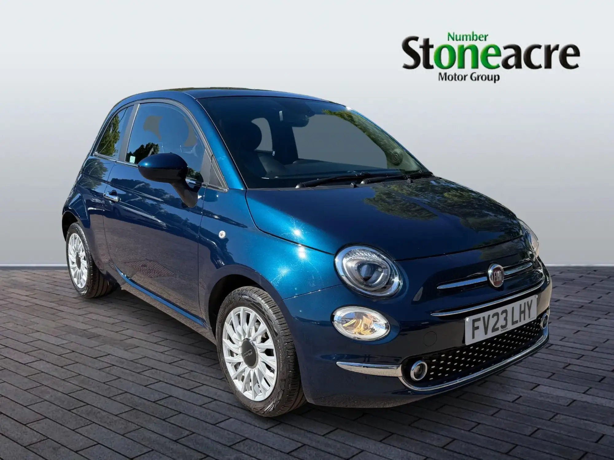 Fiat 500 Hybrid 500 1.0 70hp Mild Hybrid FV23LHY Image 1
