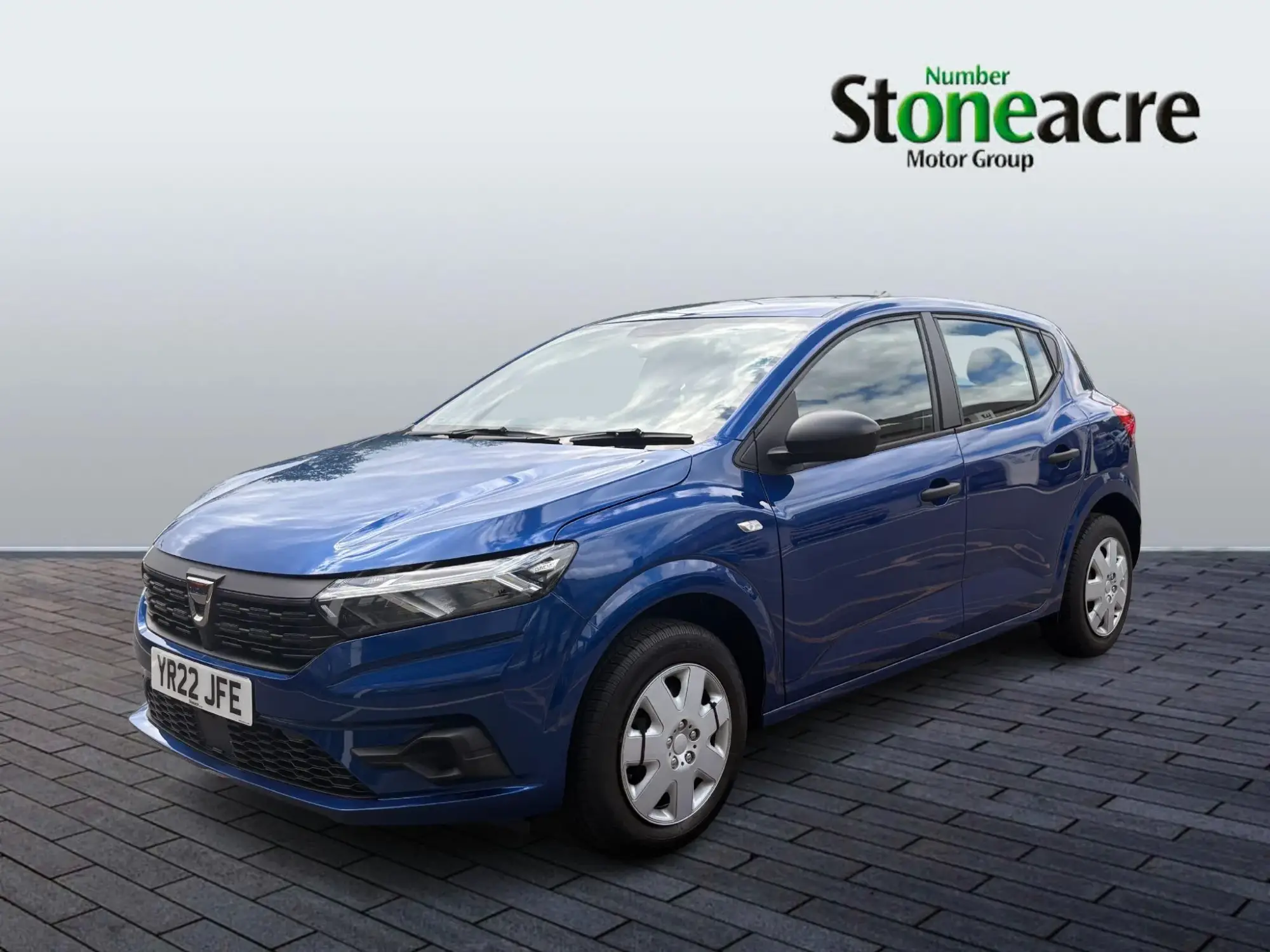 Dacia Sandero 1.0 TCe Essential Euro 6 (s/s) 5dr YR22JFE Image 3