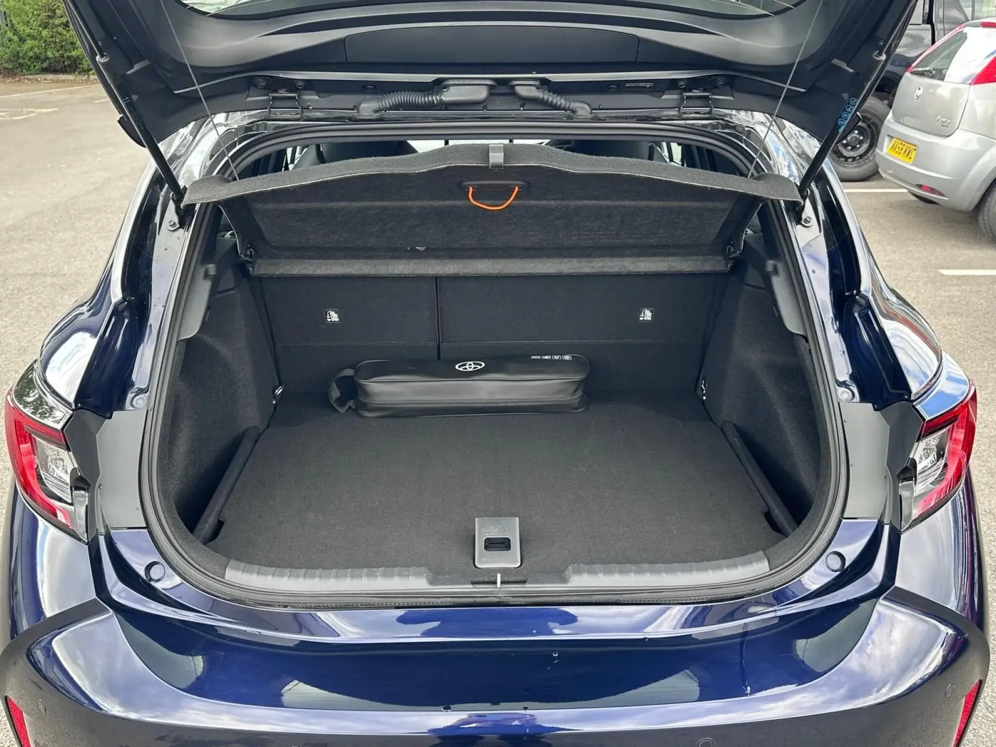 Toyota Corolla Hatchback Image 16 Toyota Corolla Hatchback Image 16