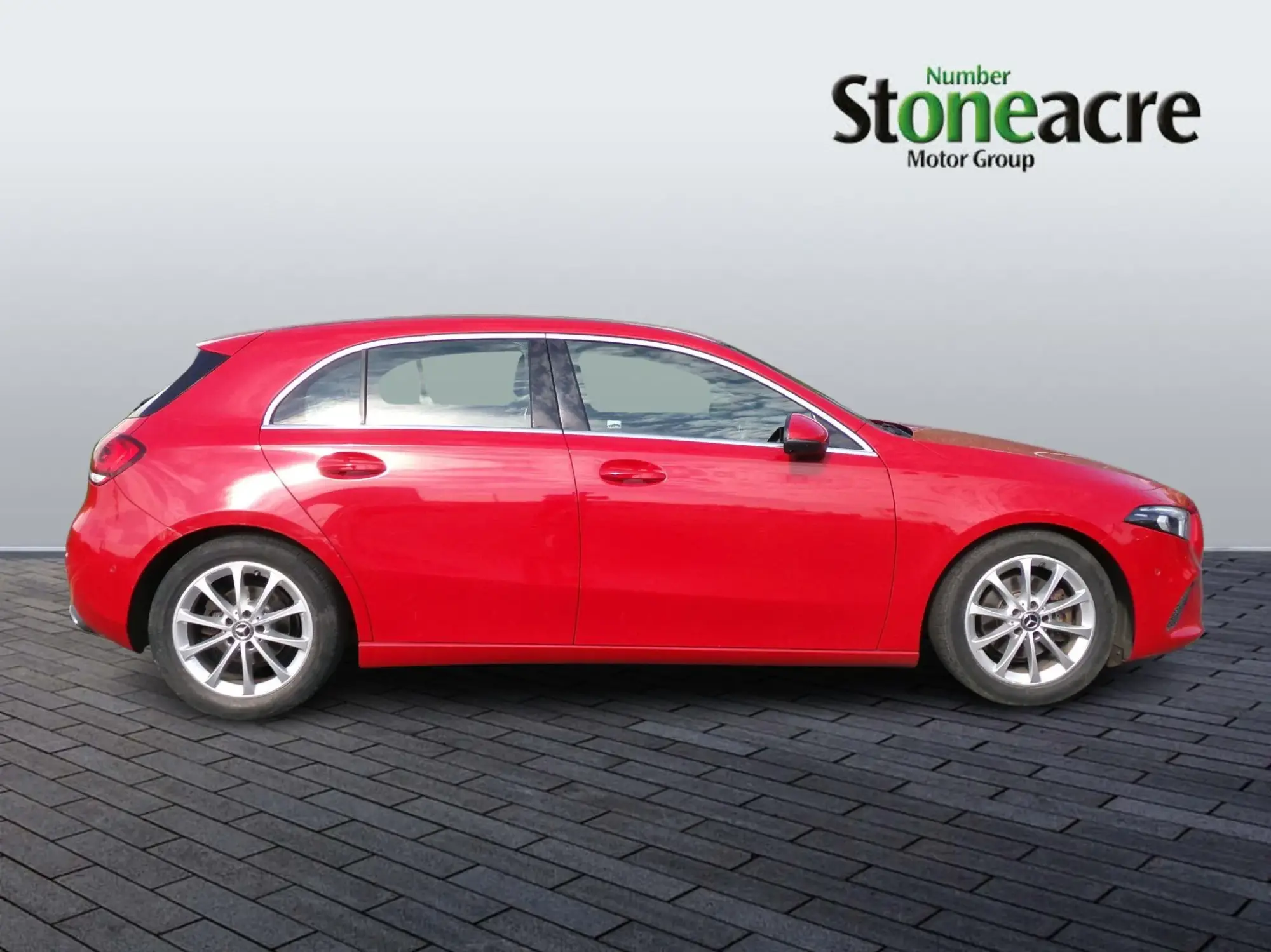 Mercedes-Benz A-Class 1.3 A200 Sport (Executive) 7G-DCT Euro 6 (s/s) 5dr KT04CFT Image 2