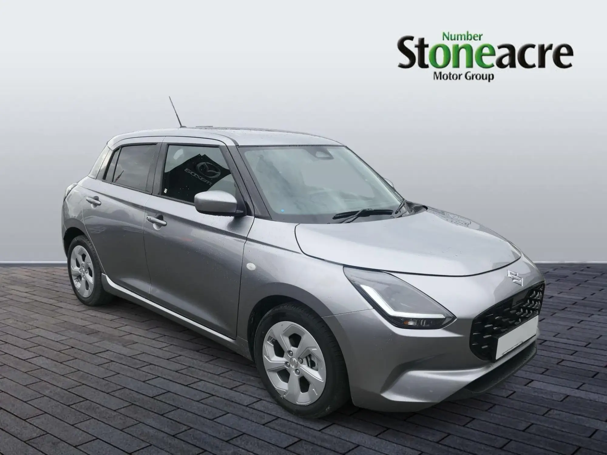 Suzuki Swift 1.2 MHEV Motion Euro 6 (s/s) 5dr FY26HMD Image 1