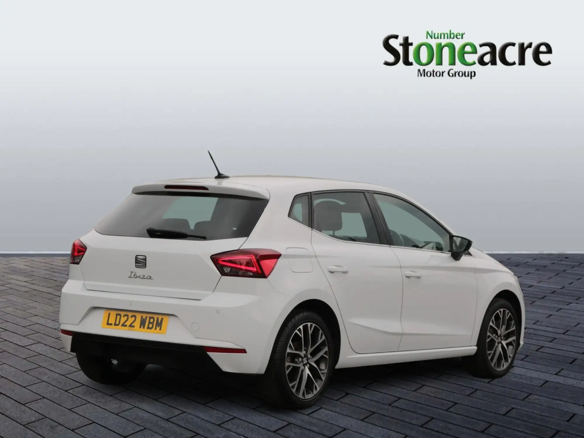 SEAT Ibiza 1.0 TSI XCELLENCE DSG Euro 6 (s/s) 5dr LD22WBM Image 3