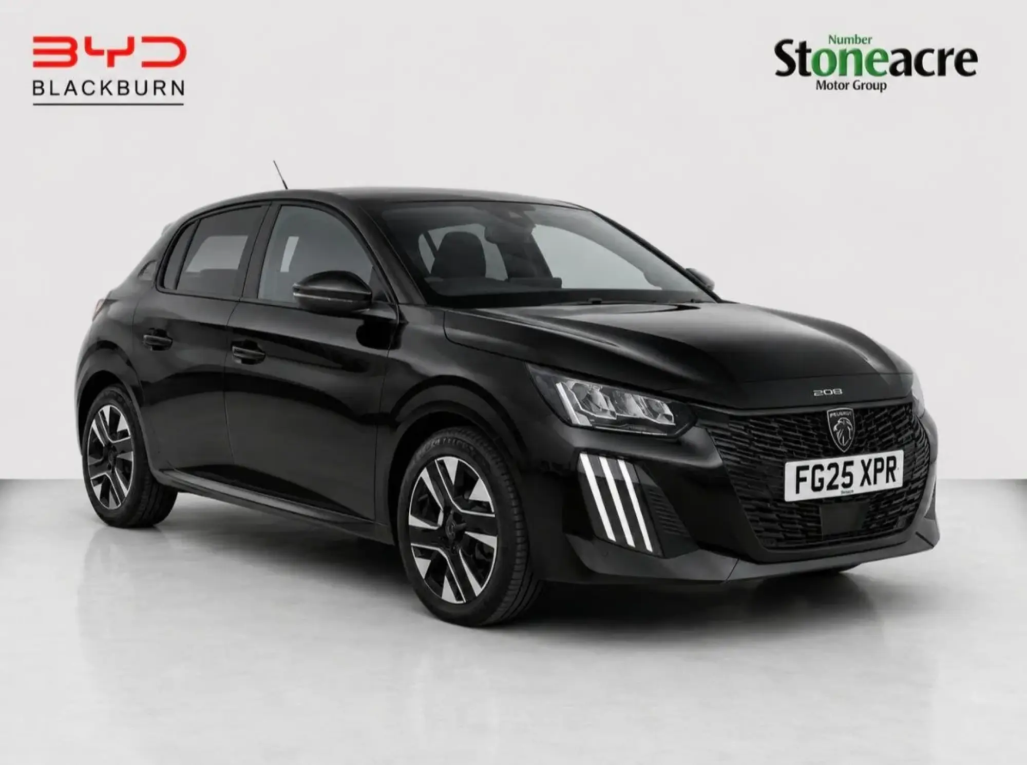 Peugeot 208 Image 1