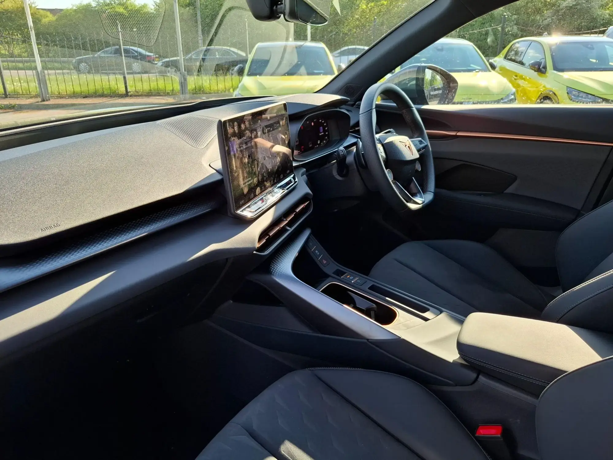 CUPRA Terramar 1.5 eTSI V2 DSG Euro 6 (s/s) 5dr YO74KNN Image 2