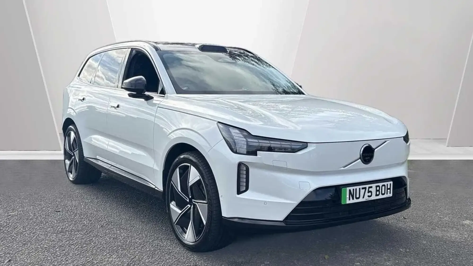 Volvo EX90 Twin Performance 111kWh Ultra Auto 4WD 5dr NU75BOH Image 1
