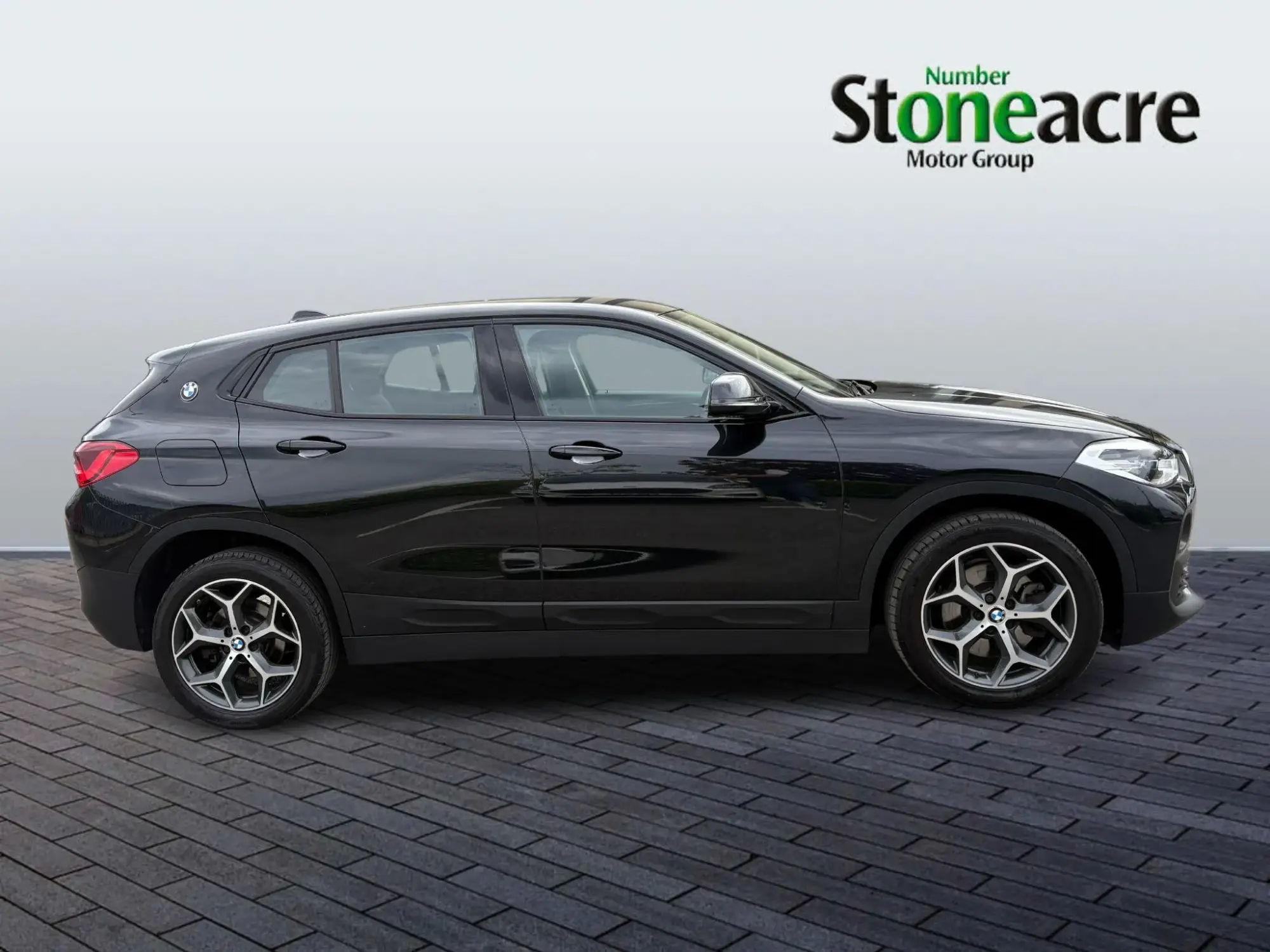 BMW X2 sDrive 20i Sport 5dr Step Auto NG19WBU Image 2