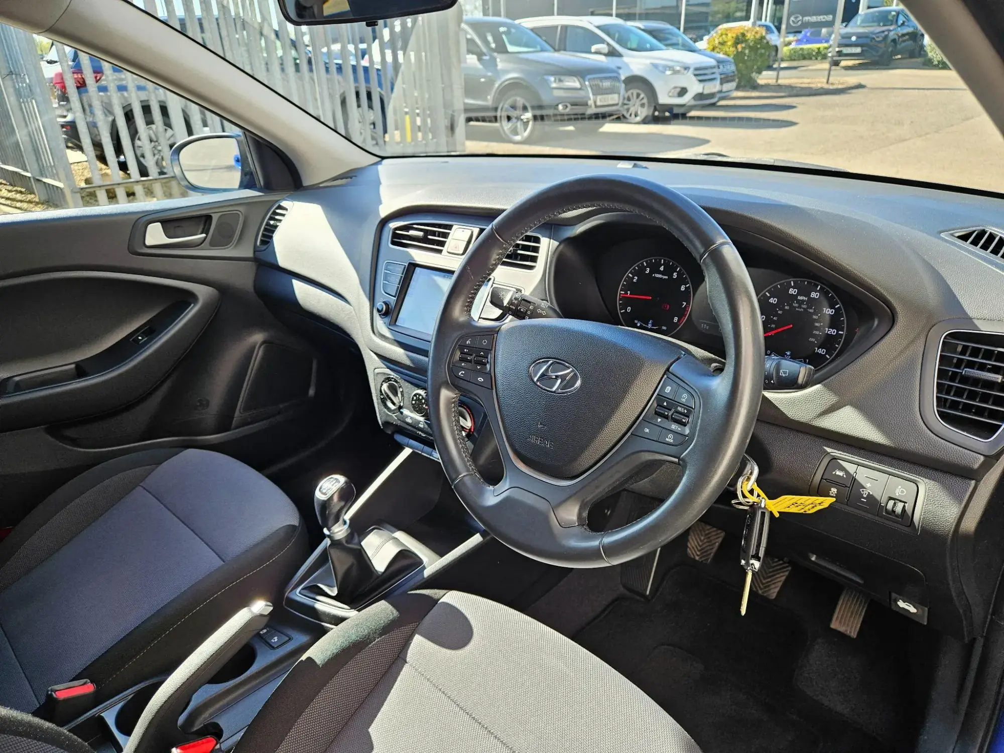 Hyundai i20 Image 10