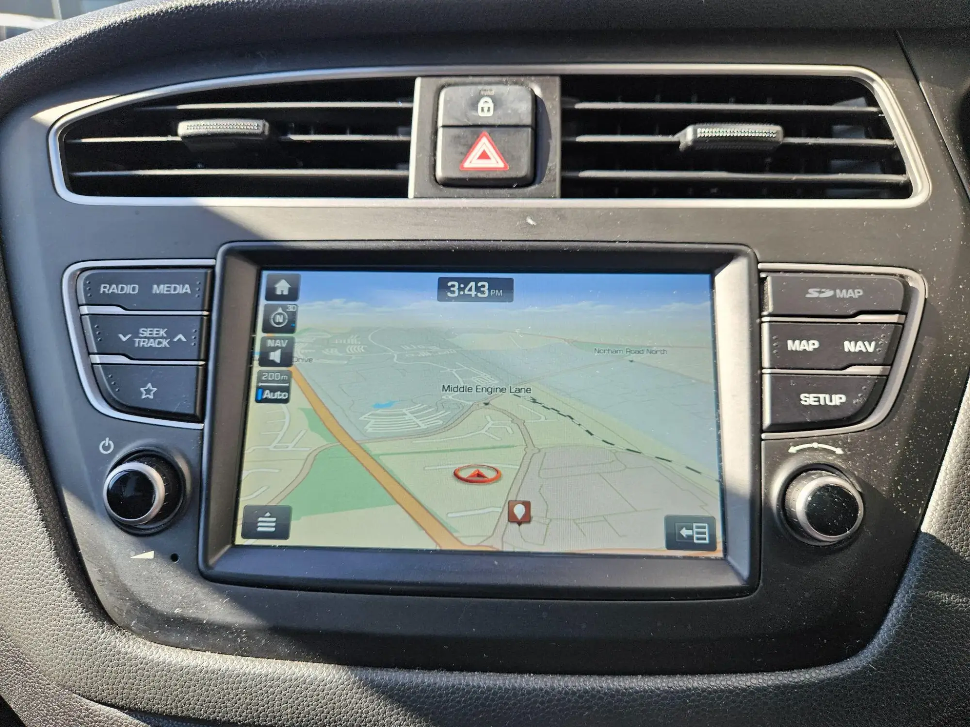 Hyundai i20 Image 15