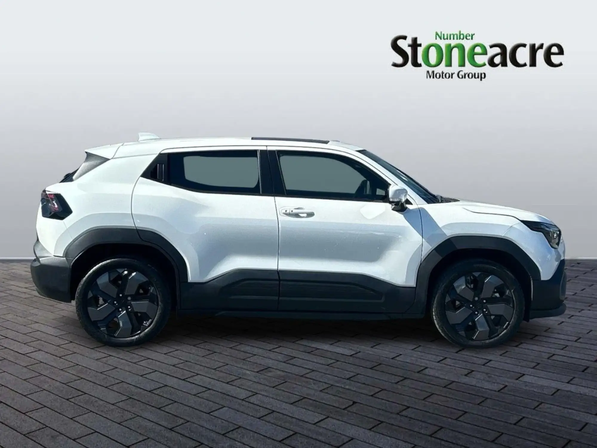 Suzuki e VITARA 61kWh Ultra Auto 5dr NL26UJS Image 2