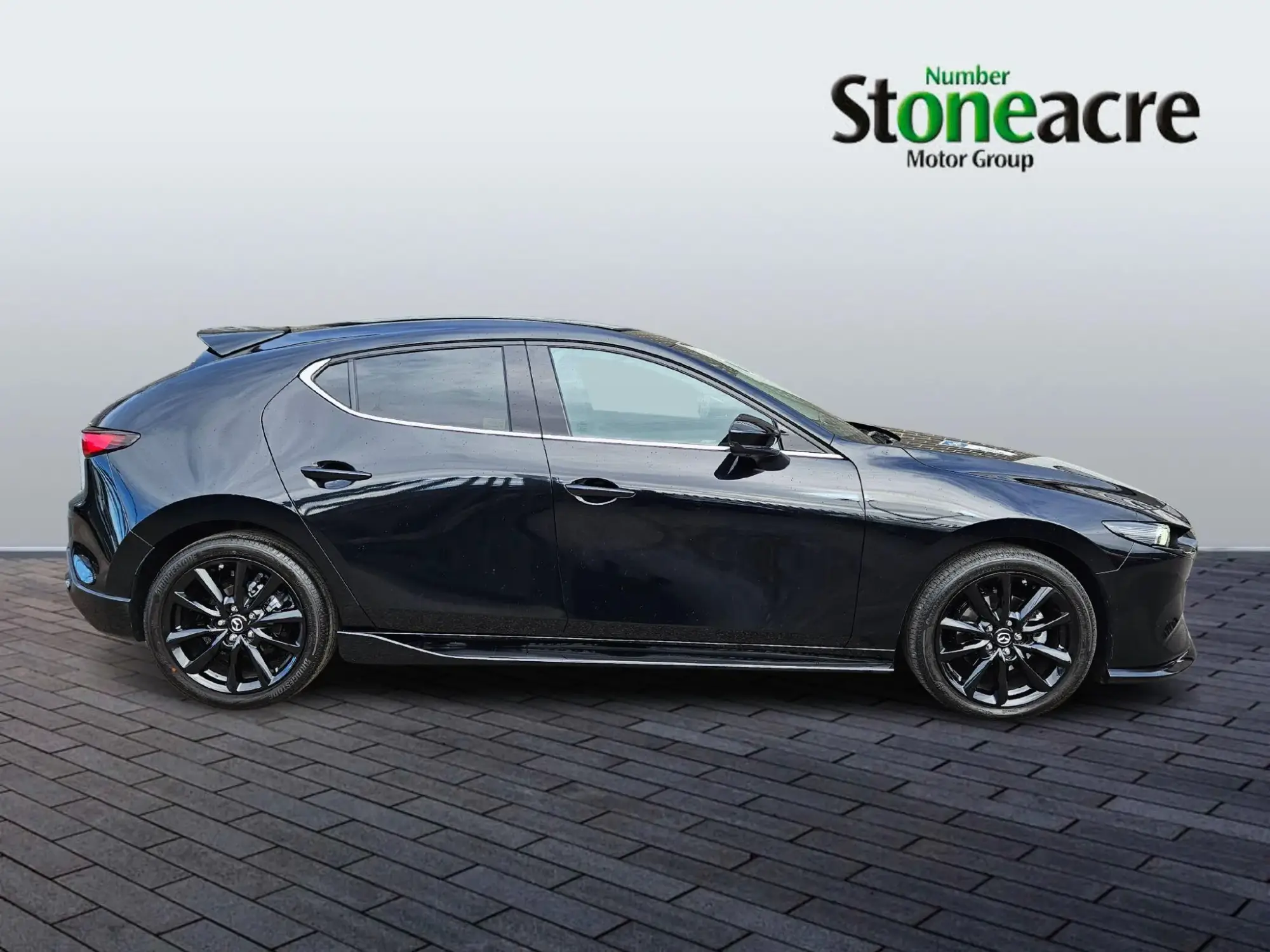 Mazda 3 2.0 e-SKYACTIV-X MHEV Takumi Auto Euro 6 (s/s) 5dr NK26GYN Image 2