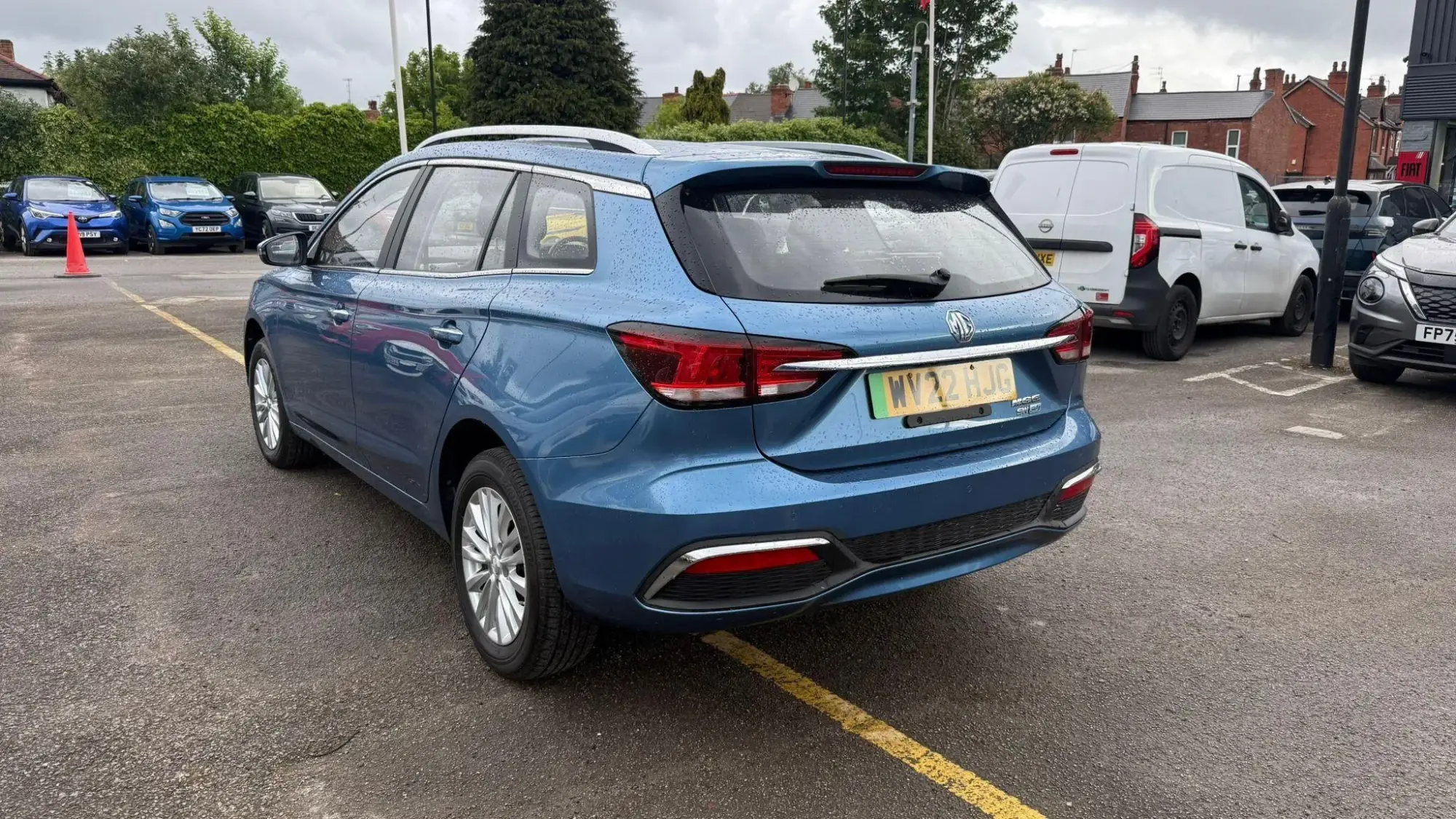 MG 5 EV 115kW Exclusive EV 61kWh 5dr Auto WV22HJG Image 3