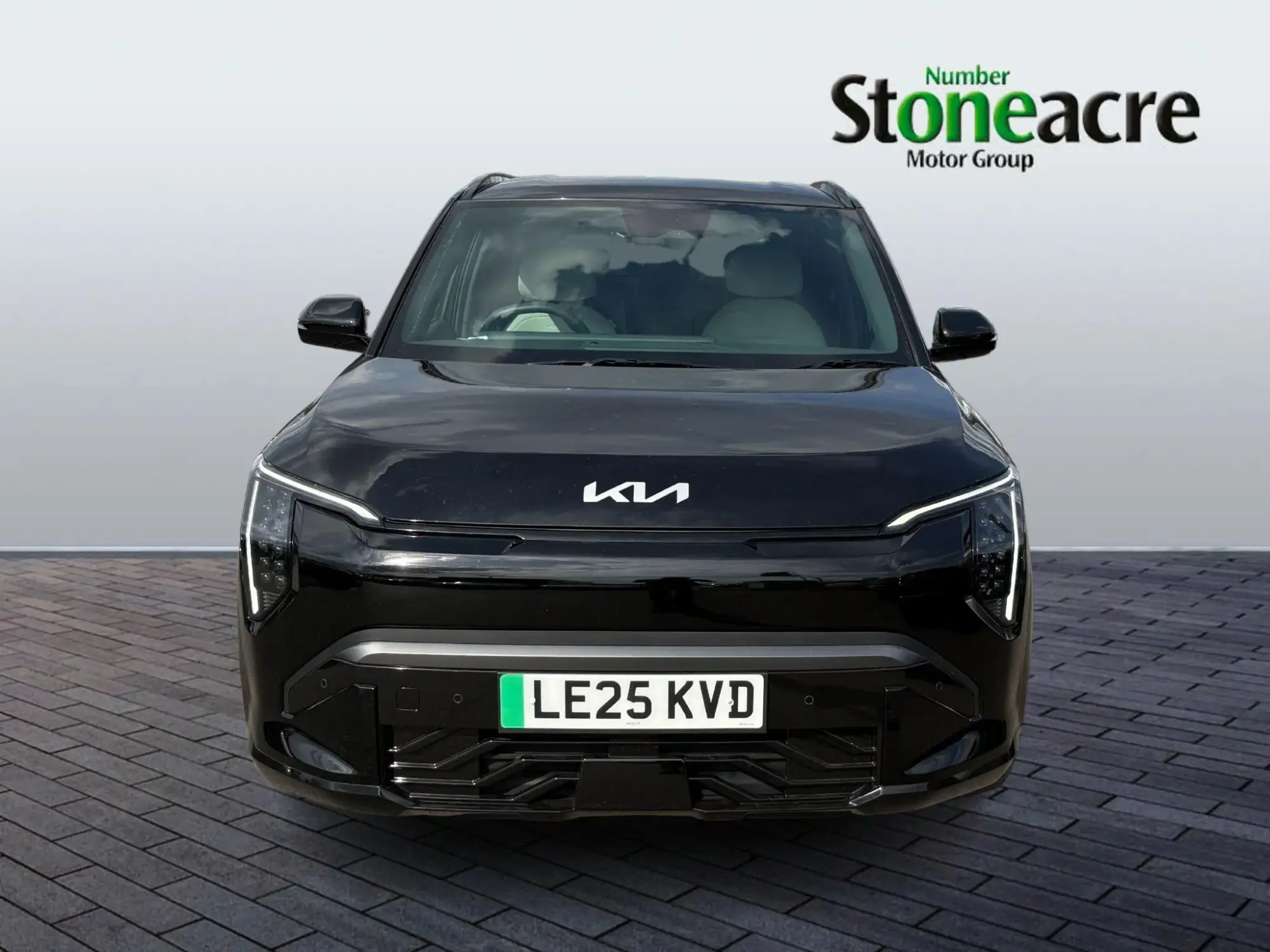 Kia EV3 Image 2