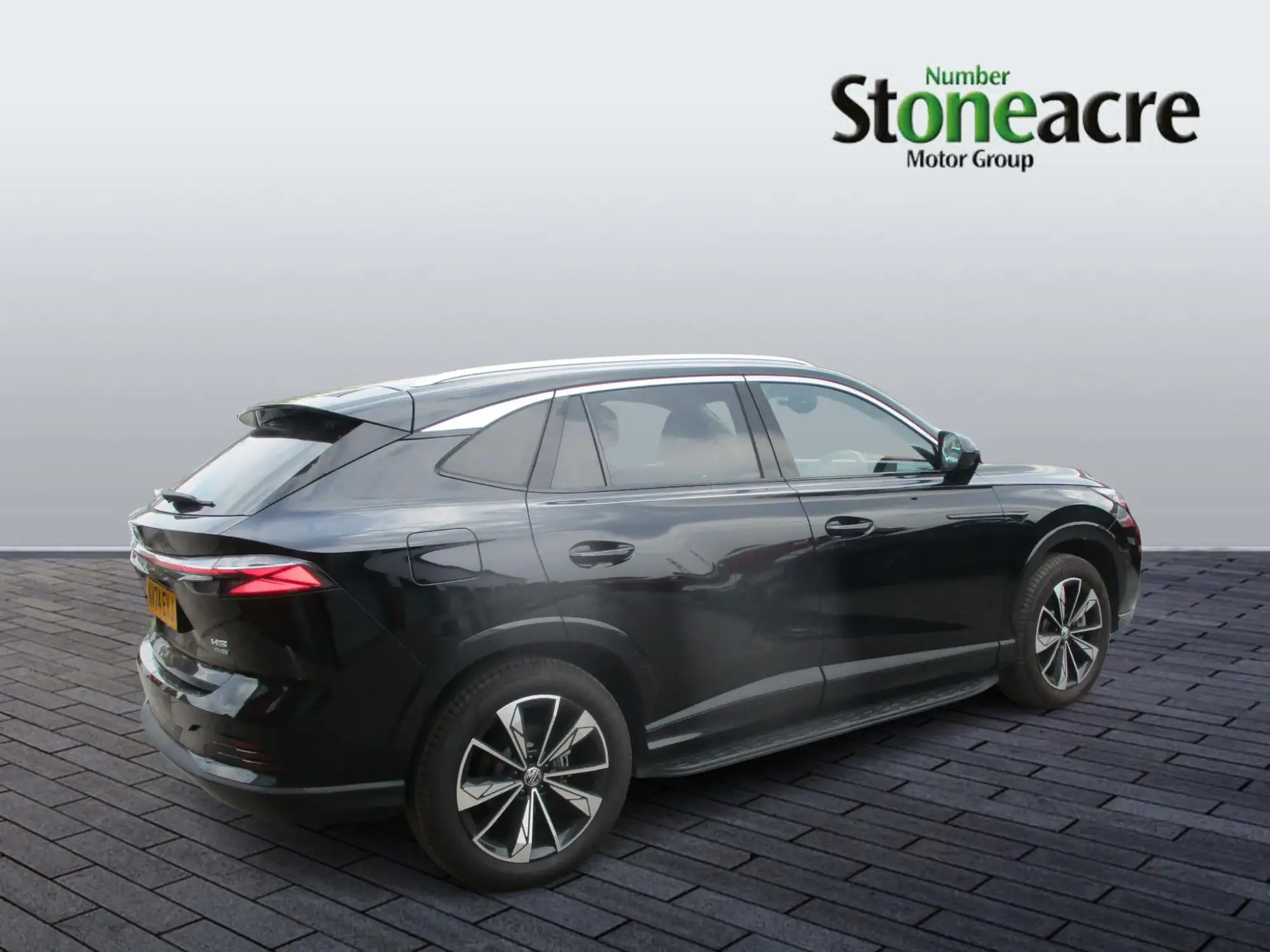 MG HS Plug-in Hybrid 1.5 T-GDI 24.7 kWh Trophy Auto Euro 6 (s/s) 5dr NV74EYJ Image 3