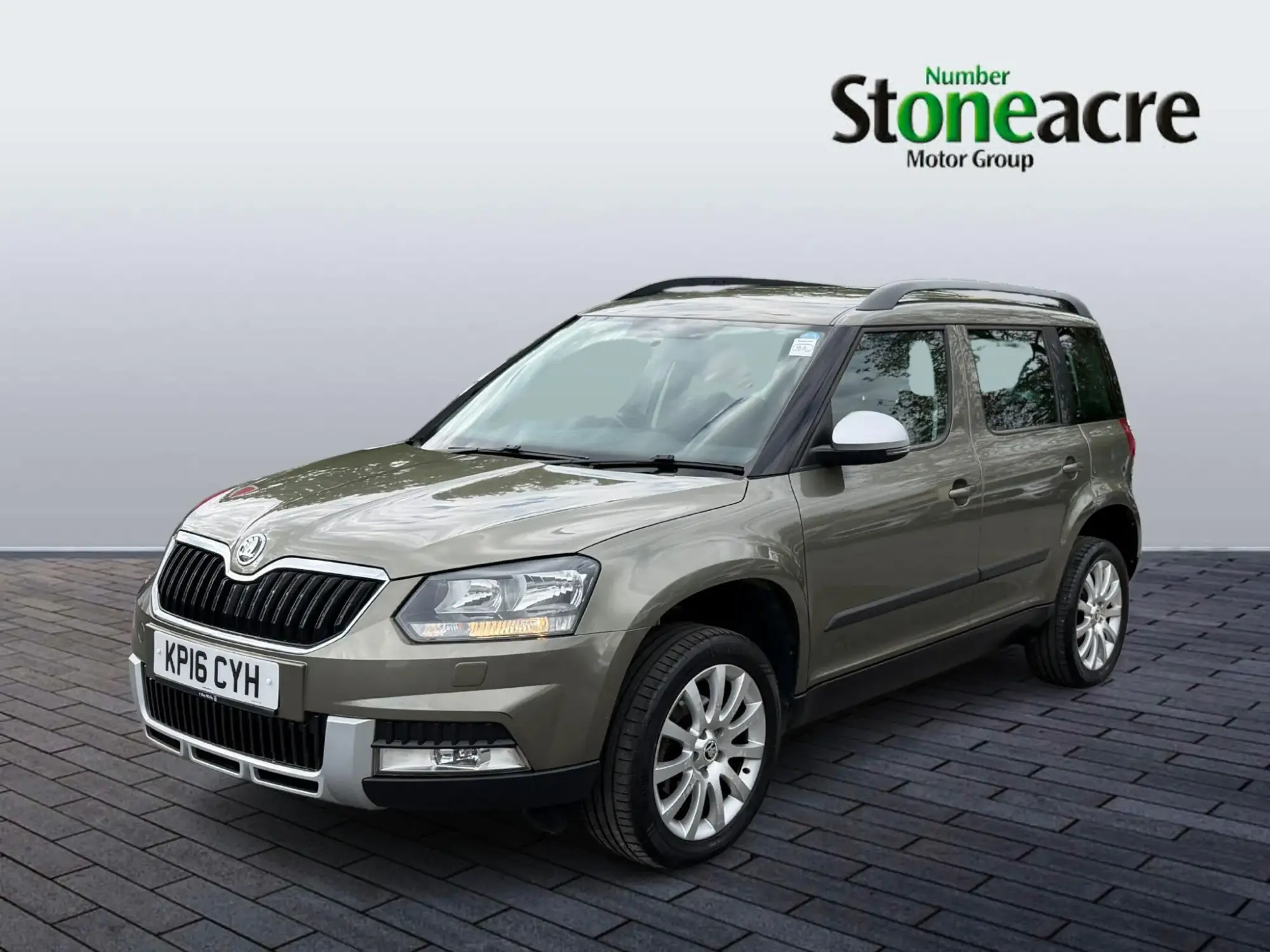 Skoda Yeti 2.0 TDI SE Outdoor Euro 6 (s/s) 5dr KP16CYH Image 3