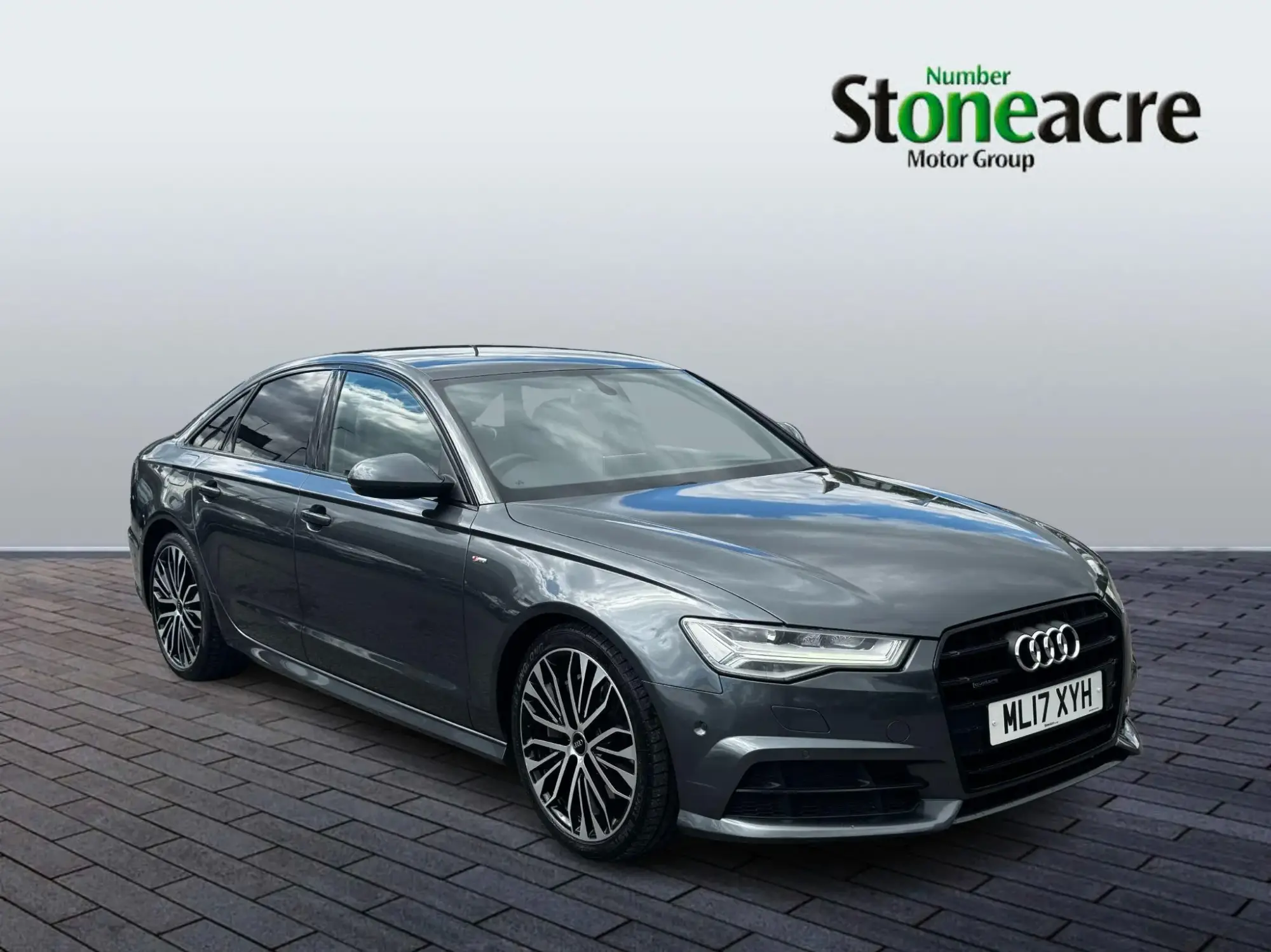 Audi A6 Saloon 3.0 BiTDI V6 Black Edition Tiptronic quattro Euro 6 (s/s) 4dr ML17XYH Image 1